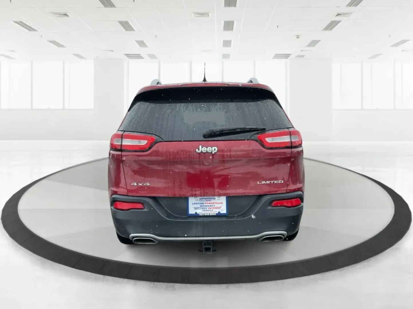 2015 Jeep Cherokee Limited (1C4PJMDS8FW) with an 3.2L V6 DOHC 24V engine, 9-Speed Automatic transmission, located at 1184 Kauffman Ave, Fairborn, OH, 45324, (937) 908-9800, 39.807072, -84.030914 - Need a dependable SUV that can handle Ohio weather, busy commutes, and spontaneous weekend escapes without draining your budget? This 2015 Jeep Cherokee Limited 4WD in Deep Cherry Red Crystal Pearlcoat is built for real life in Fairborn-whether you're shuttling kids to activities, commuting toward W - Photo#3