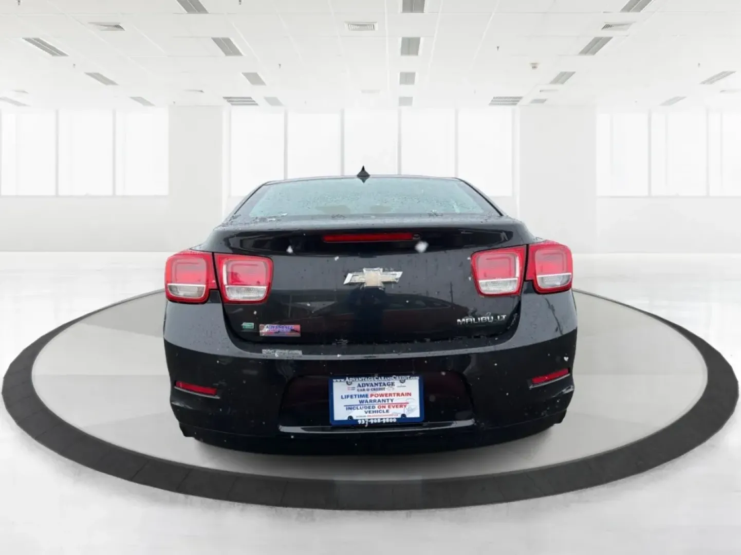 2015 Chevrolet Malibu 1LT (1G11C5SL8FF) with an ECOTEC 2.5L I-4 gasoline direct injection engine, located at 4508 South Dixie Dr, Moraine, OH, 45439, (937) 908-9800, 39.689976, -84.218452 - Need a dependable sedan for the daily commute down I75, school drop-offs near West Carrollton, or quick errands along South Dixie Drive-without the stress of traditional bank hurdles? This 2015 Chevrolet Malibu 1LT is a smart, comfortable choice for real life in the Dayton area, offering efficient p - Photo#3