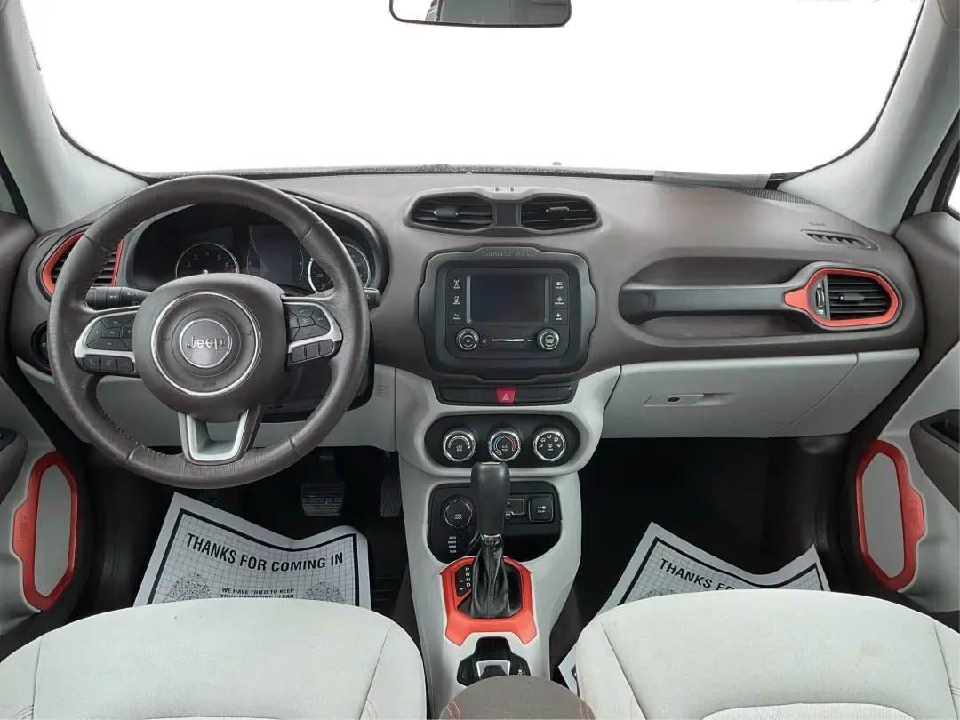 2015 Jeep Renegade Latitude (ZACCJBBT4FP) with an 2.4L L4 engine, 6-Speed Manual transmission, located at 1230 East Main St, Xenia, OH, 45385, (937) 908-9800, 39.688026, -83.910172 - Ready for a life that doesn't stop when the pavement ends? This 2015 Jeep Renegade Latitude 4WD in Alpine White is built for the Xenia lifestyle-weekday commutes down US-35, quick runs to grocery stores near downtown, and spontaneous weekend getaways to Caesar Creek State Park or John Bryan State Pa - Photo#18