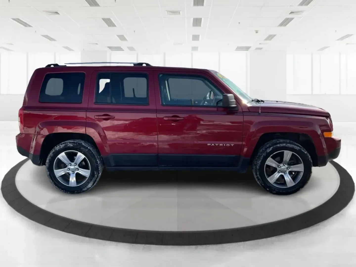 2017 Jeep Patriot High Altitude 4x4 (1C4NJRFB4HD) with an 2.4L I-4 DOHC engine, located at 8750 N County Rd 25A, Piqua, OH, 45356, (937) 908-9800, 40.164391, -84.232513 - Weekend getaways to Indian Lake, snowy commutes up I75, or daily school-and-work runs around Miami County-this 2017 Jeep Patriot High Altitude 4x4 is built for the kind of life that doesn't pause for Ohio weather. With SUV versatility, confident 4WD capability, and a comfortable, well-equipped cabin - Photo#1