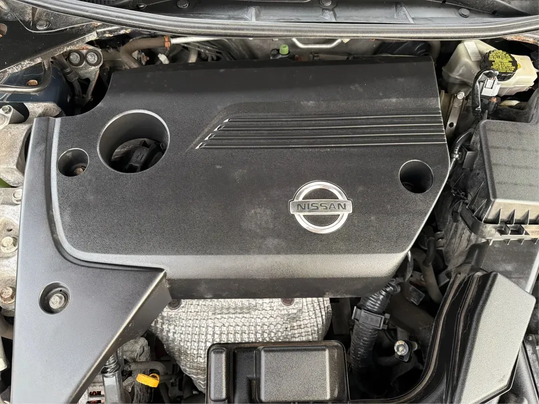 2015 Nissan Altima 2.5 SL (1N4AL3AP4FC) with an 2.5L I-4 DOHC engine, located at 401 Woodman Dr, Riverside, OH, 45431, (937) 908-9800, 39.760899, -84.123421 - Picture your next week going smoother: a comfortable sedan for the daily drive down I-675, an easy run to The Greene for errands, and a relaxed weekend cruise along the river near Eastwood MetroPark-all without stretching your budget. This 2015 Nissan Altima 2.5 SL in Storm is a smart fit for commut - Photo#11