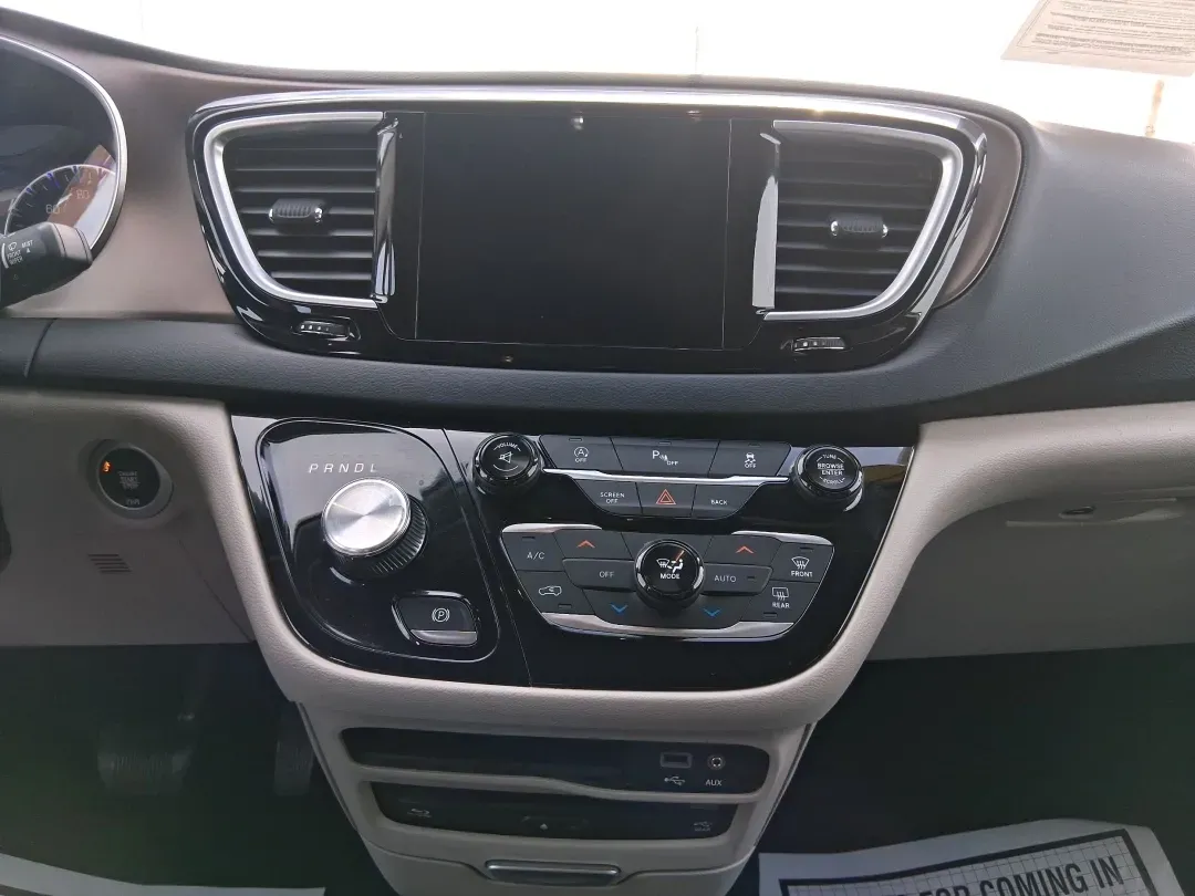 2017 Chrysler Pacifica Touring-L Plus (2C4RC1EG7HR) with an Pentastar 3.6L V-6 DOHC engine, 9A transmission, located at 1951 S Dayton Lakeview Rd., New Carlisle, OH, 45344, (937) 908-9800, 39.890999, -84.050255 - Load up the kids, the gear, and the playlist-this 2017 Chrysler Pacifica Touring-L Plus is built for real life in New Carlisle, from school drop-offs and long commutes to weekend trips out toward Buck Creek State Park. If you've been hunting for a comfortable, family-ready passenger van with premium - Photo#12