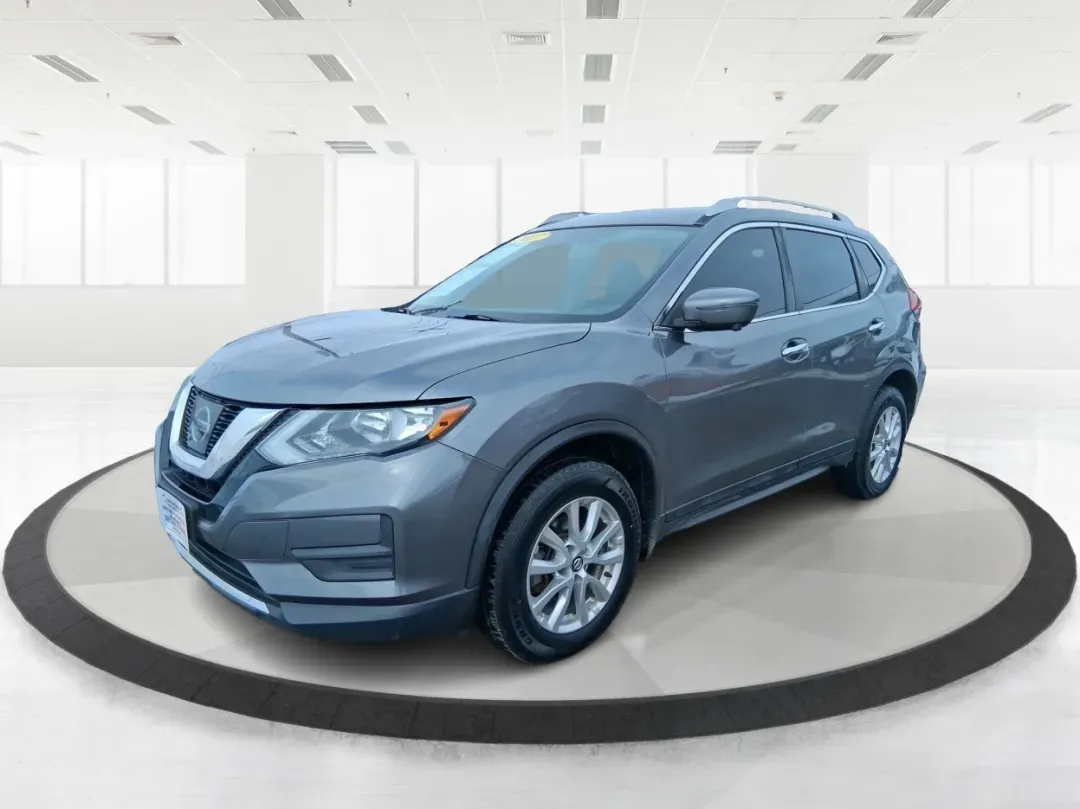 2017 Nissan Rogue SV (5N1AT2MV9HC) with an 2.5L I-4 DOHC engine, located at 880 E. National Road, Vandalia, OH, 45377, (937) 908-9800, 39.891918, -84.183594 - Weekend road trips to MetroParks, daily commutes down I75, and grocery runs around the Dayton area all feel easier in a compact SUV that's comfortable, confident in bad weather, and flexible for real life. This 2017 Nissan Rogue SV in Gun Metallic is built for busy schedules and spontaneous getaways - Photo#8