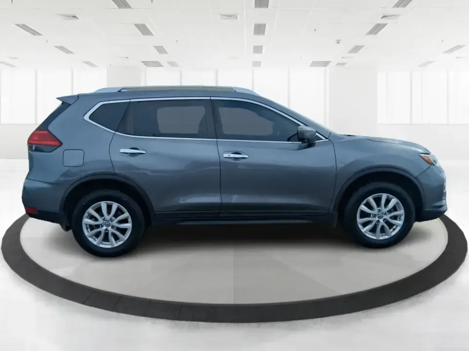 2017 Nissan Rogue SV (5N1AT2MV9HC) with an 2.5L I-4 DOHC engine, CVT transmission, located at 880 E. National Road, Vandalia, OH, 45377, (937) 908-9800, 39.891918, -84.183594 - Weekend road trips to MetroParks, daily commutes down I75, and grocery runs around the Dayton area all feel easier in a compact SUV that's comfortable, confident in bad weather, and flexible for real life. This 2017 Nissan Rogue SV in Gun Metallic is built for busy schedules and spontaneous getaways - Photo#1