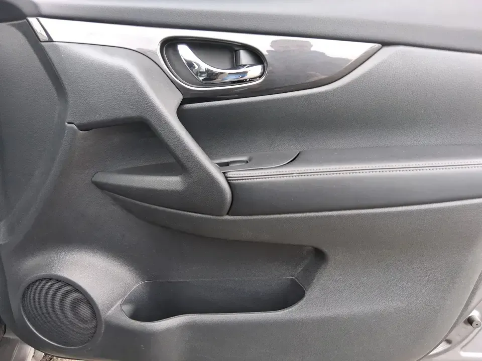 2017 Nissan Rogue SV (5N1AT2MV9HC) with an 2.5L I-4 DOHC engine, CVT transmission, located at 1184 Kauffman Ave, Fairborn, OH, 45324, (937) 908-9800, 39.807072, -84.030914 - Weekend road trips to MetroParks, daily commutes down I75, and grocery runs around the Dayton area all feel easier in a compact SUV that's comfortable, confident in bad weather, and flexible for real life. This 2017 Nissan Rogue SV in Gun Metallic is built for busy schedules and spontaneous getaways - Photo#19