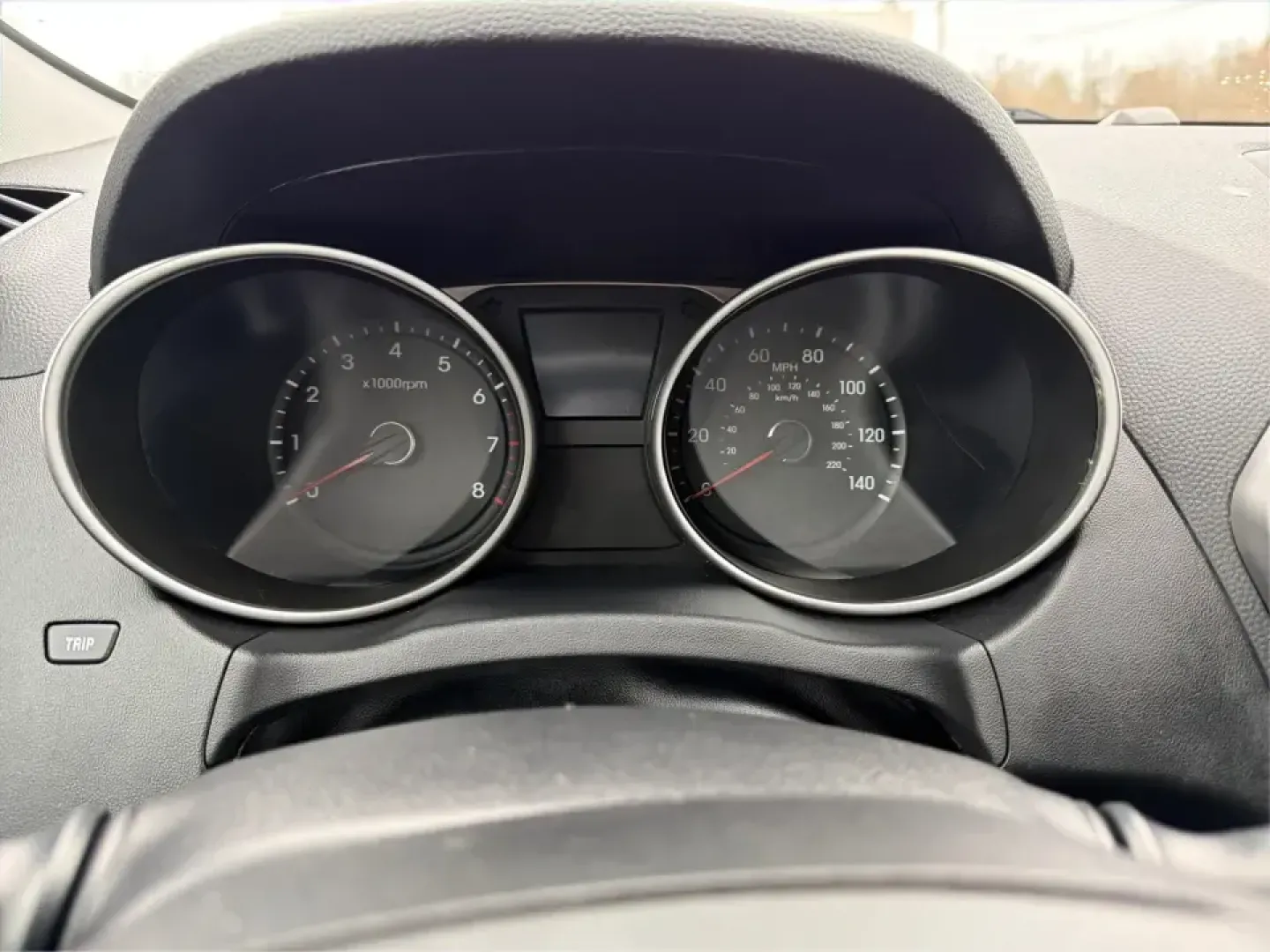 2012 Hyundai Tucson Limited (KM8JU3AC5CU) with an Theta II 2.4L I-4 DOHC engine, 6-Speed Automatic transmission, located at 880 E. National Road, Vandalia, OH, 45377, (937) 908-9800, 39.891918, -84.183594 - Need a dependable SUV that fits real life-school drop-offs, I-75 commuting, and weekend getaways to Taylorsville MetroPark-without the stress of traditional bank rules? This 2012 Hyundai Tucson Limited in Ash Black is a smart, comfortable choice for Vandalia drivers who want a practical daily vehicl - Photo#15