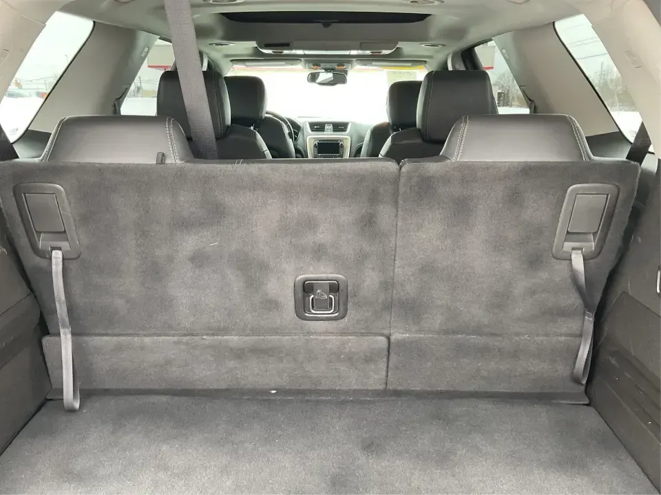 2016 GMC Acadia Denali (1GKKRTKD1GJ) with an 3.6L V-6 gasoline direct injection engine, 6-Speed Automatic transmission, located at 880 E. National Road, Vandalia, OH, 45377, (937) 908-9800, 39.891918, -84.183594 - Road-trip ready for the whole crew and comfortable enough for the daily grind, this 2016 GMC Acadia Denali is the kind of SUV that fits real life-school drop-offs, long commutes to Dayton, weekend runs up I75, and family getaways with luggage, snacks, and everyone's gear. Finished in eye-catching Cr - Photo#11