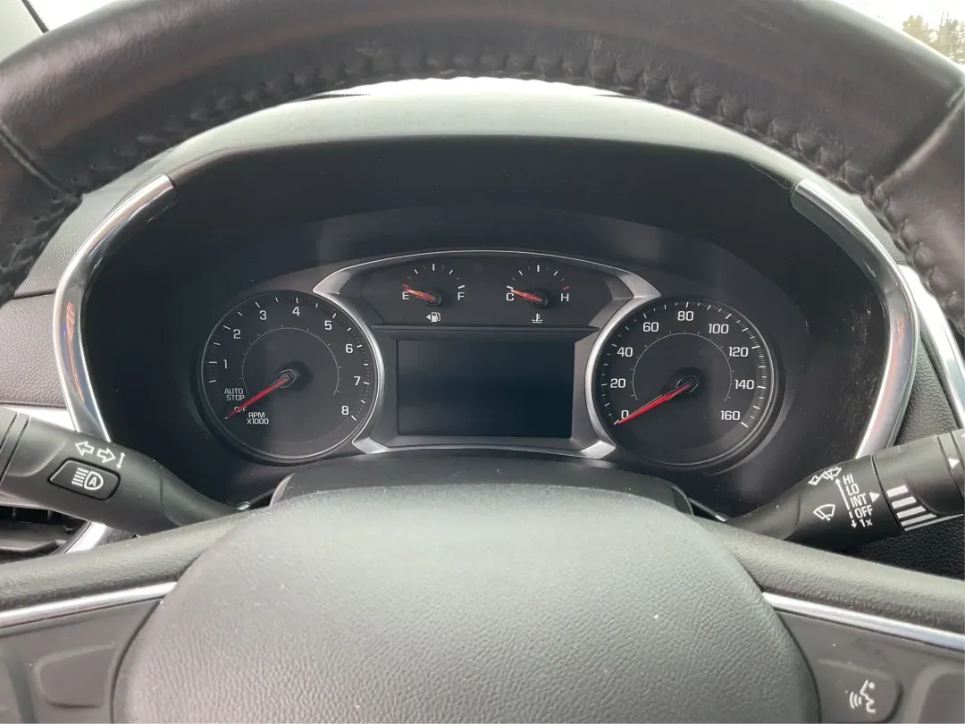 2020 Chevrolet Equinox FWD LT 1.5L Turbo (3GNAXKEV3LS) with an 1.5L I-4 gasoline direct injection engine, located at 880 E. National Road, Vandalia, OH, 45377, (937) 908-9800, 39.891918, -84.183594 - Picture your next week: a smooth I75 commute, school drop-offs with room for backpacks and groceries, and an easy weekend escape to the National Museum of the U.S. Air Force-without driving something bulky or hard on fuel. This 2020 Chevrolet Equinox LT is the kind of practical, comfortable SUV that - Photo#15