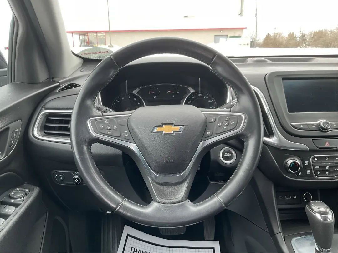2020 Chevrolet Equinox FWD LT 1.5L Turbo (3GNAXKEV3LS) with an 1.5L I-4 gasoline direct injection engine, located at 880 E. National Road, Vandalia, OH, 45377, (937) 908-9800, 39.891918, -84.183594 - Picture your next week: a smooth I75 commute, school drop-offs with room for backpacks and groceries, and an easy weekend escape to the National Museum of the U.S. Air Force-without driving something bulky or hard on fuel. This 2020 Chevrolet Equinox LT is the kind of practical, comfortable SUV that - Photo#16