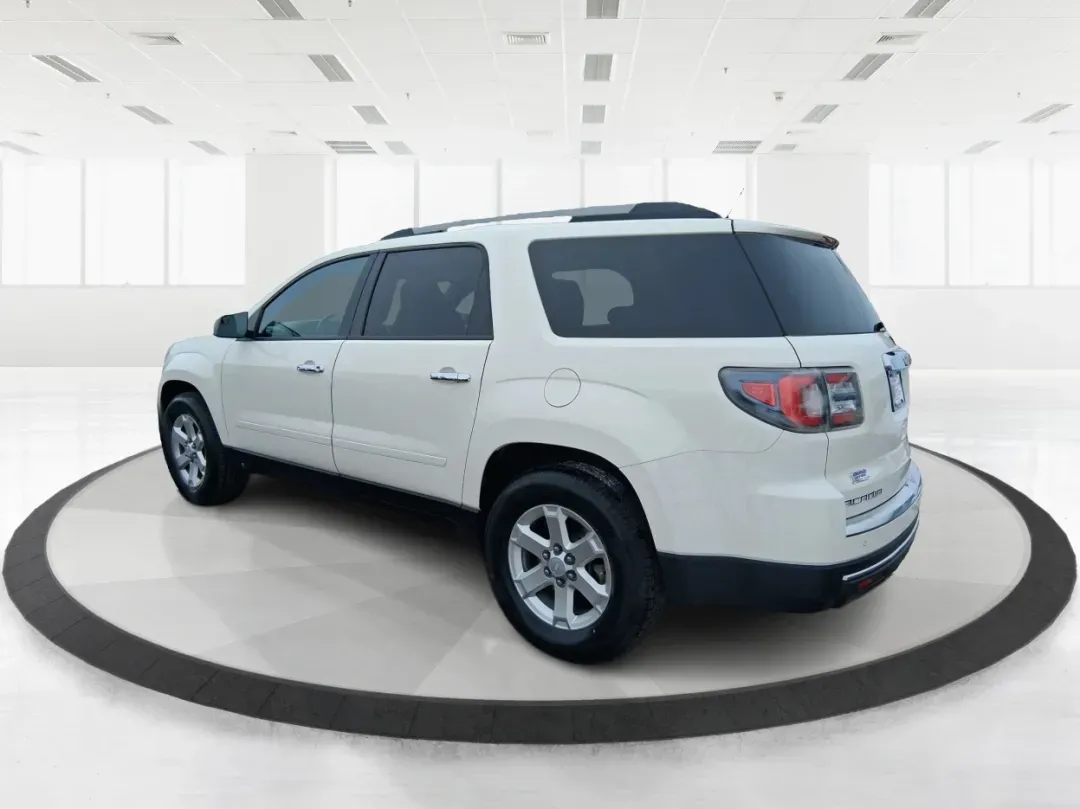 2015 GMC Acadia SLE-1 (1GKKRNED4FJ) with an 3.6L V-6 gasoline direct injection engine, located at 1184 Kauffman Ave, Fairborn, OH, 45324, (937) 908-9800, 39.807072, -84.030914 - If your week is a mix of school drop-offs, Wright-Patterson AFB commutes, and weekend getaways to Yellow Springs, this 2015 GMC Acadia SLE-1 is the kind of SUV that fits real life-roomy for passengers, practical for cargo, and comfortable enough for long stretches on I-675 or US-35.<br /> <br /> Ava - Photo#4