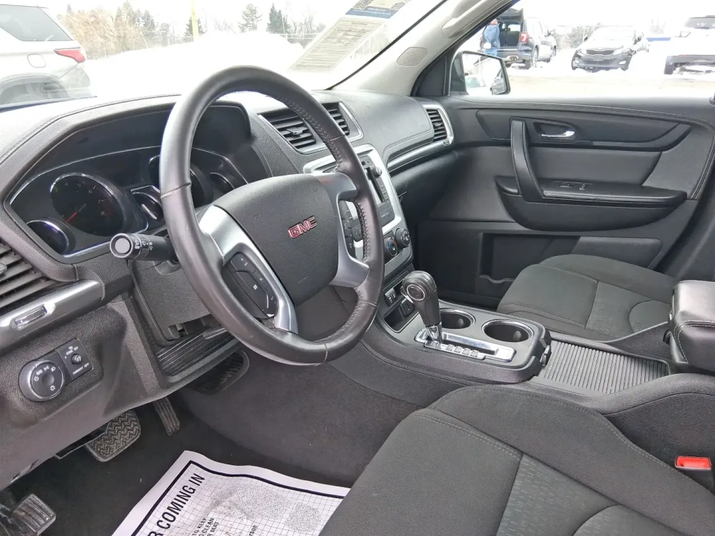 2015 GMC Acadia SLE-1 (1GKKRNED4FJ) with an 3.6L V-6 gasoline direct injection engine, 6-Speed Automatic transmission, located at 1184 Kauffman Ave, Fairborn, OH, 45324, (937) 908-9800, 39.807072, -84.030914 - If your week is a mix of school drop-offs, Wright-Patterson AFB commutes, and weekend getaways to Yellow Springs, this 2015 GMC Acadia SLE-1 is the kind of SUV that fits real life-roomy for passengers, practical for cargo, and comfortable enough for long stretches on I-675 or US-35.<br /> <br /> Ava - Photo#9