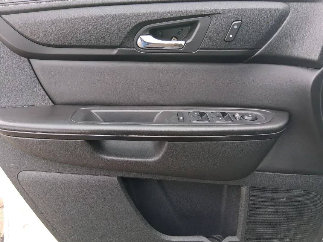 2015 GMC Acadia SLE-1 (1GKKRNED4FJ) with an 3.6L V-6 gasoline direct injection engine, located at 1184 Kauffman Ave, Fairborn, OH, 45324, (937) 908-9800, 39.807072, -84.030914 - If your week is a mix of school drop-offs, Wright-Patterson AFB commutes, and weekend getaways to Yellow Springs, this 2015 GMC Acadia SLE-1 is the kind of SUV that fits real life-roomy for passengers, practical for cargo, and comfortable enough for long stretches on I-675 or US-35.<br /> <br /> Ava - Photo#18