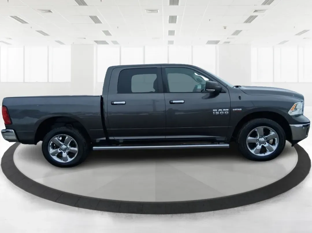 2016 Ram 1500 Big Horn (3C6RR7LT8GG) with an 5.7L V8 OHV 16V engine, 6A transmission, located at 4508 South Dixie Dr, Moraine, OH, 45439, (937) 908-9800, 39.689976, -84.218452 - Picture your next Saturday: you've got the boat hitched up, the cooler packed, and the whole crew riding comfortably to Caesar Creek-then Monday morning it's back to the commute with confidence in any Ohio weather. This 2016 Ram 1500 Big Horn Crew Cab 4WD is built for real life in Moraine: hauling, - Photo#1