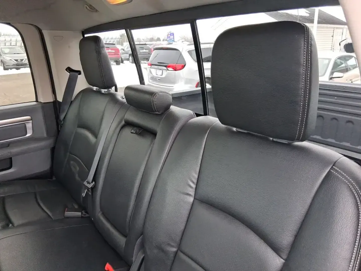 2016 Ram 1500 Big Horn (3C6RR7LT8GG) with an 5.7L V8 OHV 16V engine, 6A transmission, located at 1230 East Main St, Xenia, OH, 45385, (937) 908-9800, 39.688026, -83.910172 - Picture your next Saturday: you've got the boat hitched up, the cooler packed, and the whole crew riding comfortably to Caesar Creek-then Monday morning it's back to the commute with confidence in any Ohio weather. This 2016 Ram 1500 Big Horn Crew Cab 4WD is built for real life in Moraine: hauling, - Photo#10