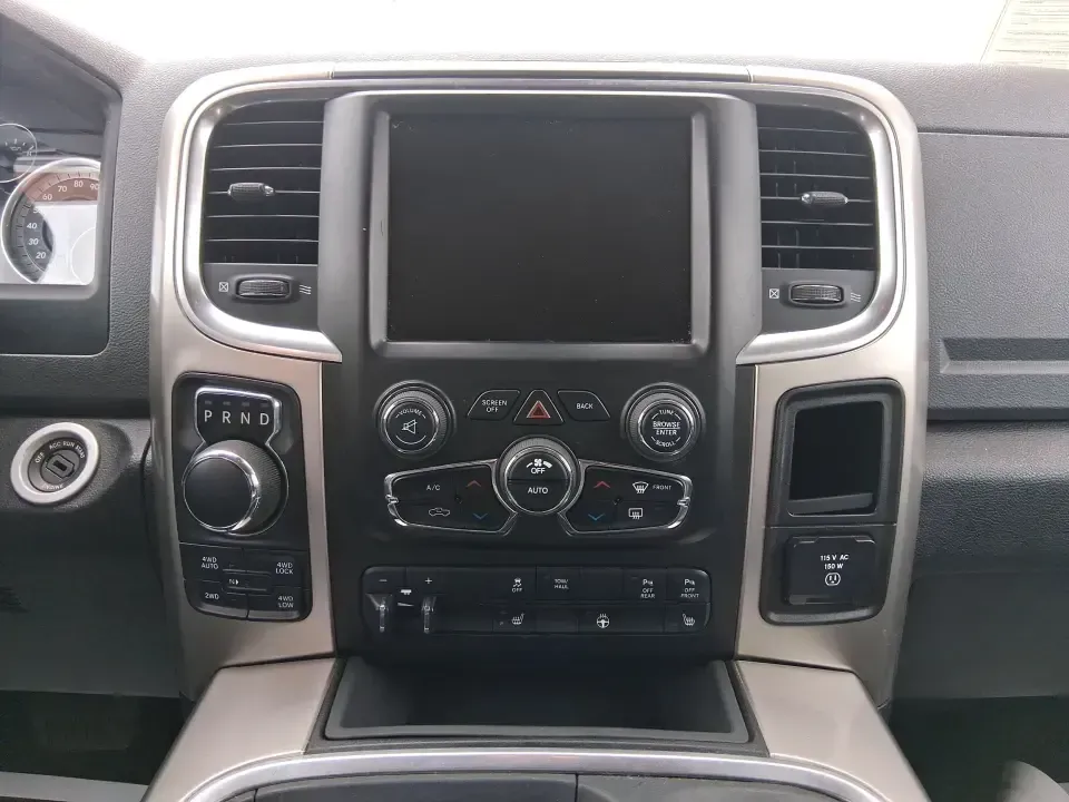 2016 Ram 1500 Big Horn (3C6RR7LT8GG) with an 5.7L V8 OHV 16V engine, 6A transmission, located at 1230 East Main St, Xenia, OH, 45385, (937) 908-9800, 39.688026, -83.910172 - Picture your next Saturday: you've got the boat hitched up, the cooler packed, and the whole crew riding comfortably to Caesar Creek-then Monday morning it's back to the commute with confidence in any Ohio weather. This 2016 Ram 1500 Big Horn Crew Cab 4WD is built for real life in Moraine: hauling, - Photo#12