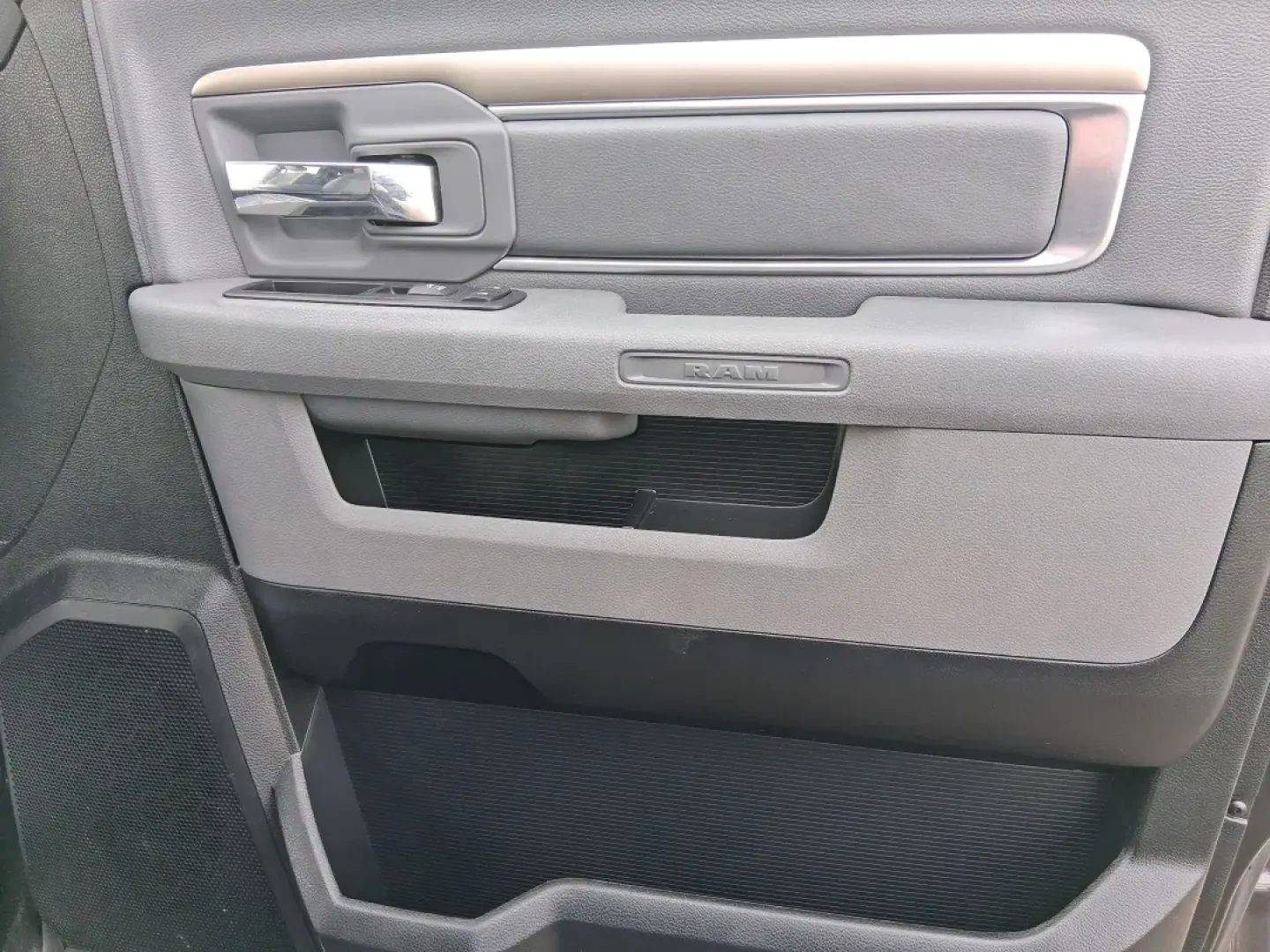 2017 Ram 1500 Big Horn Quad Cab 4x4 6'4 Box (1C6RR7GT3HS) with an 5.7L V8 OHV 16V engine, 8A transmission, located at 8750 N County Rd 25A, Piqua, OH, 45356, (937) 908-9800, 40.164391, -84.232513 - Need a truck that can handle Ohio winters, weekend projects, and the kind of road trips that start with a full cooler and end at Indian Lake? This 2017 Ram 1500 Big Horn Quad Cab 4x4 is built for real life-commuters who want confidence in bad weather, families who need space for everyone's gear, and - Photo#19