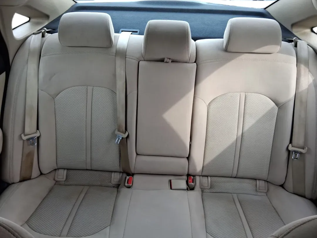 2016 Hyundai Sonata SE (5NPE24AF9GH) with an 2.4L I-4 gasoline direct injection engine, 7A transmission, located at 880 E. National Road, Vandalia, OH, 45377, (937) 908-9800, 39.891918, -84.183594 - Need a dependable daily driver that can handle the school run, the I-75 commute, and the occasional weekend getaway without draining your budget? This 2016 Hyundai Sonata SE in rich Dark Truffle is the kind of comfortable, efficient sedan that fits real life in Vandalia-easy to park, smooth on longe - Photo#14