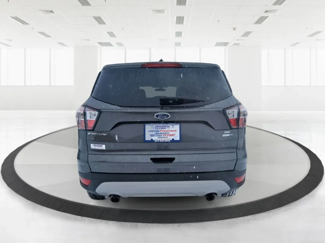 2017 Ford Escape SE (1FMCU9GD3HU) with an 1.5L L4 DOHC 16V engine, 6A transmission, located at 401 Woodman Dr, Riverside, OH, 45431, (937) 908-9800, 39.760899, -84.123421 - Need one SUV that can handle the weekday commute, school drop-offs, and a quick weekend escape to Eastwood MetroPark without blinking? This 2017 Ford Escape SE in Magnetic Metallic is built for real life in the Miami Valley-easy to park, confident in rough weather, and comfortable enough for long st - Photo#3