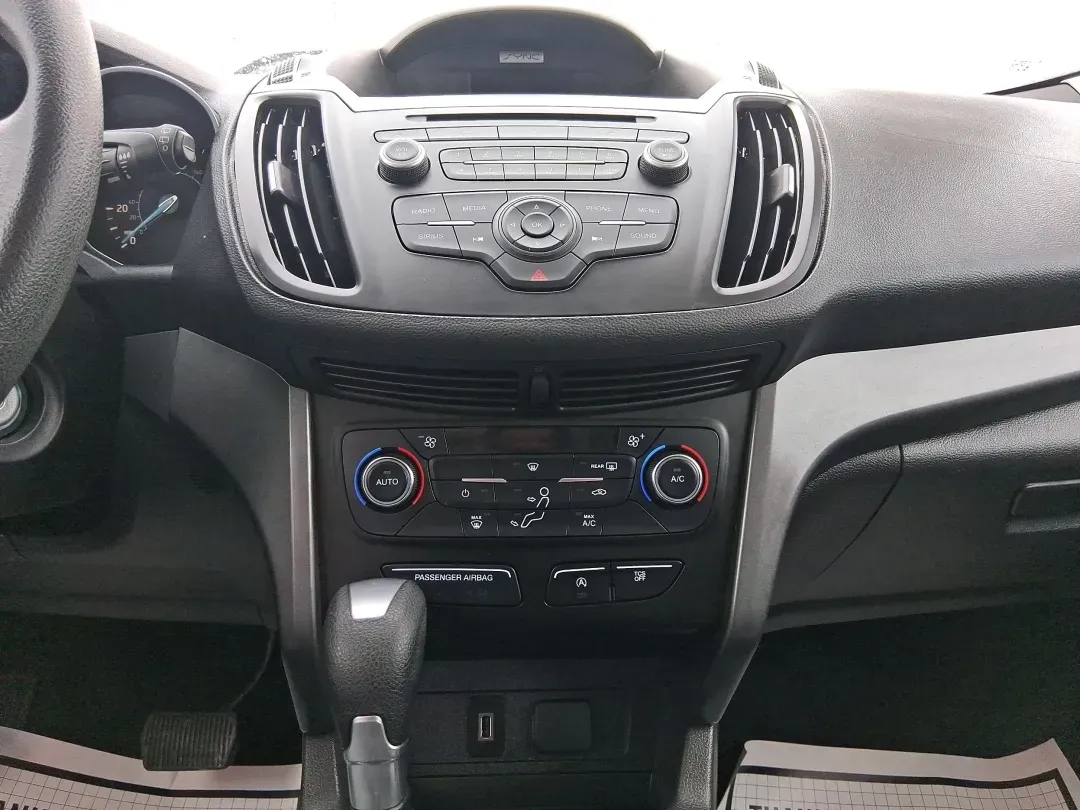 2017 Ford Escape SE (1FMCU9GD3HU) with an 1.5L L4 DOHC 16V engine, 6A transmission, located at 401 Woodman Dr, Riverside, OH, 45431, (937) 908-9800, 39.760899, -84.123421 - Need one SUV that can handle the weekday commute, school drop-offs, and a quick weekend escape to Eastwood MetroPark without blinking? This 2017 Ford Escape SE in Magnetic Metallic is built for real life in the Miami Valley-easy to park, confident in rough weather, and comfortable enough for long st - Photo#13