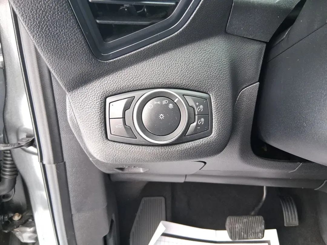 2017 Ford Escape SE (1FMCU9GD3HU) with an 1.5L L4 DOHC 16V engine, 6A transmission, located at 401 Woodman Dr, Riverside, OH, 45431, (937) 908-9800, 39.760899, -84.123421 - Need one SUV that can handle the weekday commute, school drop-offs, and a quick weekend escape to Eastwood MetroPark without blinking? This 2017 Ford Escape SE in Magnetic Metallic is built for real life in the Miami Valley-easy to park, confident in rough weather, and comfortable enough for long st - Photo#17