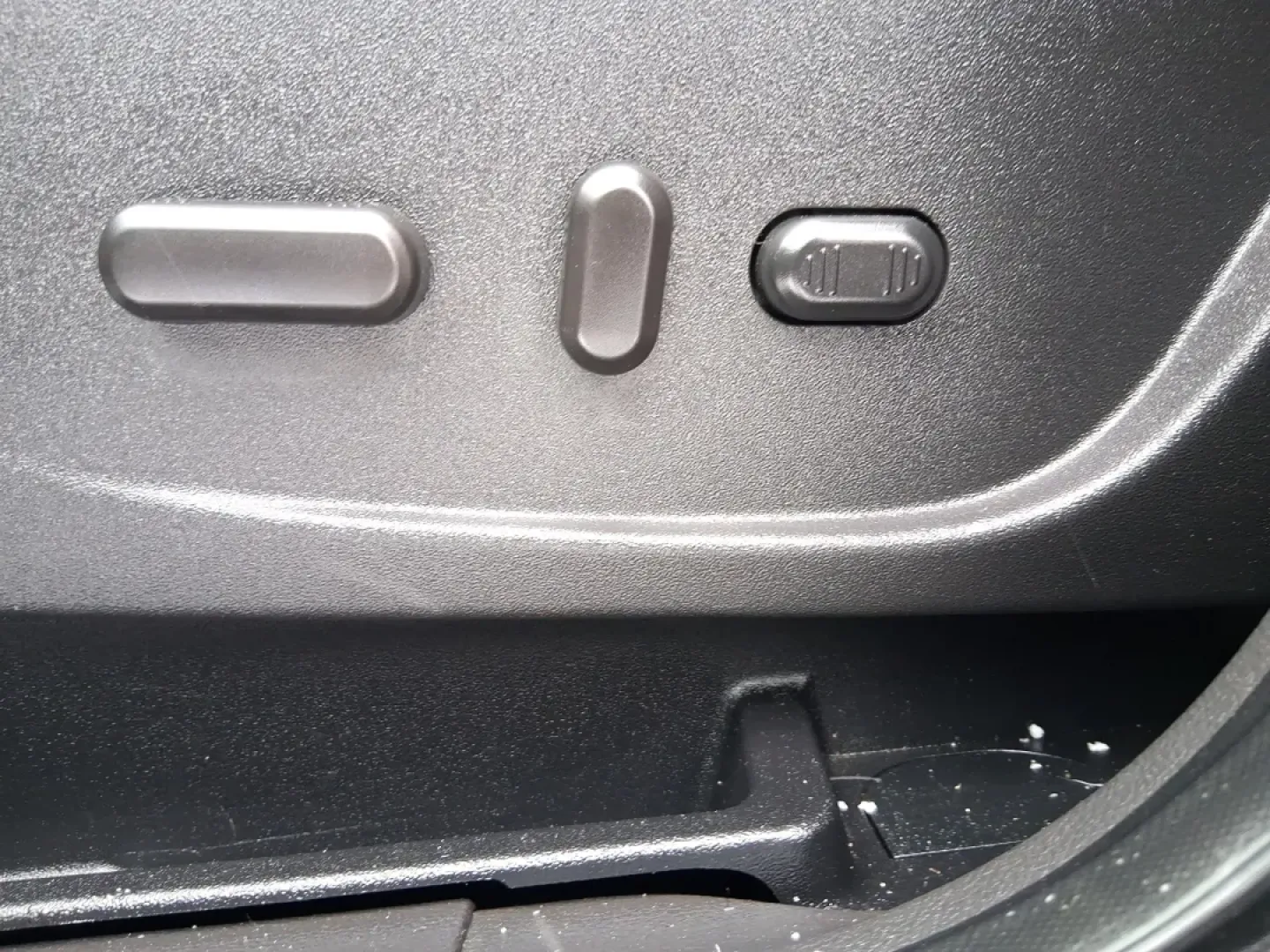 2017 Ford Escape SE (1FMCU9GD3HU) with an 1.5L L4 DOHC 16V engine, 6A transmission, located at 401 Woodman Dr, Riverside, OH, 45431, (937) 908-9800, 39.760899, -84.123421 - Need one SUV that can handle the weekday commute, school drop-offs, and a quick weekend escape to Eastwood MetroPark without blinking? This 2017 Ford Escape SE in Magnetic Metallic is built for real life in the Miami Valley-easy to park, confident in rough weather, and comfortable enough for long st - Photo#18