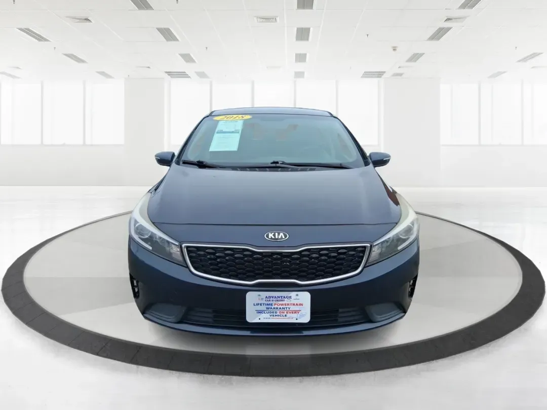 2018 Kia Forte LX (KNAFK5A89J5) with an 2L I-4 DOHC engine, 6A transmission, located at 1951 S Dayton Lakeview Rd., New Carlisle, OH, 45344, (937) 908-9800, 39.890999, -84.050255 - Need a smart, budget-friendly ride that can handle daily commutes to Dayton, quick grocery runs, and spontaneous weekend trips without feeling cramped? This 2018 Kia Forte LX Hatchback in Gravity Blue is built for real-life driving in and around New Carlisle-easy to park, efficient to live with, and - Photo#7