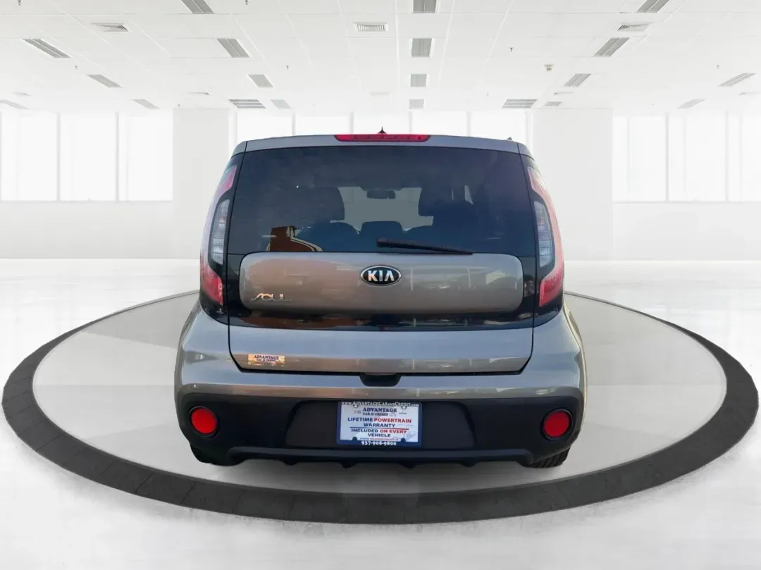 2018 Kia Soul Base (KNDJN2A22J7) with an Other engine, located at 1184 Kauffman Ave, Fairborn, OH, 45324, (937) 908-9800, 39.807072, -84.030914 - Need a practical daily driver that can handle the school run, the work commute, and spontaneous weekend trips without draining your budget? This 2018 Kia Soul Base in sleek Gray is the kind of easy-to-live-with hatchback that fits real life in Fairborn-roomy for friends or family, simple to park dow - Photo#3