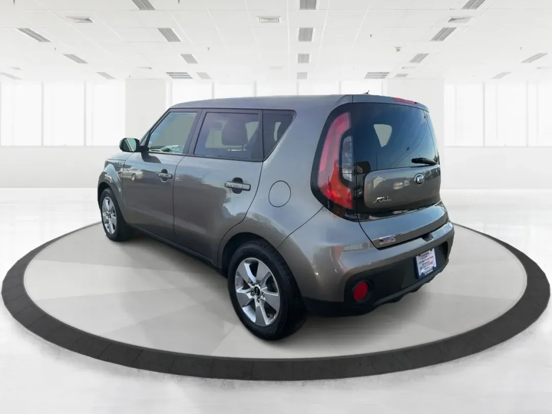 2018 Kia Soul Base (KNDJN2A22J7) with an Other engine, located at 1184 Kauffman Ave, Fairborn, OH, 45324, (937) 908-9800, 39.807072, -84.030914 - Need a practical daily driver that can handle the school run, the work commute, and spontaneous weekend trips without draining your budget? This 2018 Kia Soul Base in sleek Gray is the kind of easy-to-live-with hatchback that fits real life in Fairborn-roomy for friends or family, simple to park dow - Photo#4