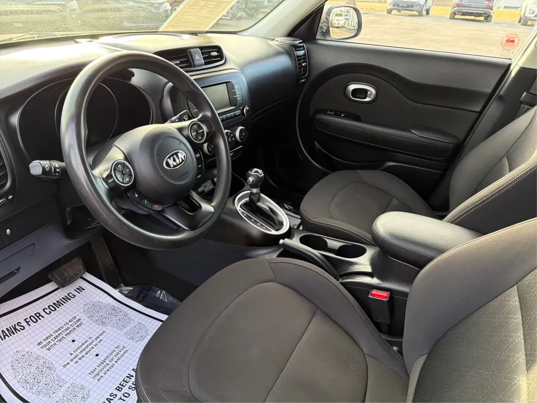 2018 Kia Soul Base (KNDJN2A22J7) with an Other engine, located at 1184 Kauffman Ave, Fairborn, OH, 45324, (937) 908-9800, 39.807072, -84.030914 - Need a practical daily driver that can handle the school run, the work commute, and spontaneous weekend trips without draining your budget? This 2018 Kia Soul Base in sleek Gray is the kind of easy-to-live-with hatchback that fits real life in Fairborn-roomy for friends or family, simple to park dow - Photo#9