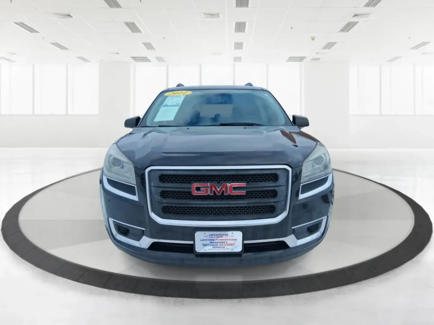 2014 GMC Acadia SLE-2 (1GKKRPKD7EJ) with an 3.6L V-6 gasoline direct injection engine, 6-Speed Automatic transmission, located at 8750 N County Rd 25A, Piqua, OH, 45356, (937) 908-9800, 40.164391, -84.232513 - Life gets busy-school drop-offs, long commutes, weekend tournaments, and the occasional road trip up I75. If you need one SUV that can handle family life and still feel comfortable on the daily drive, this **2014 GMC Acadia SLE-2** is a smart, versatile choice. Finished in **Carbon Black Metallic** - Photo#5