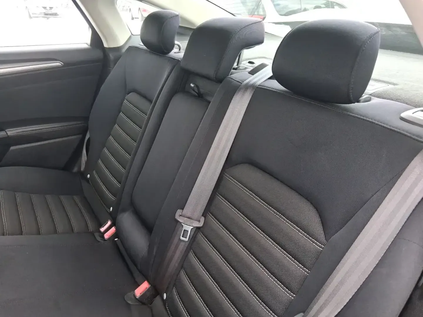 2013 Ford Fusion SE (3FA6P0H72DR) with an 2.5L L4 DOHC 16V engine, Automatic transmission, located at 1951 S Dayton Lakeview Rd., New Carlisle, OH, 45344, (937) 908-9800, 39.890999, -84.050255 - Need a dependable commuter that can handle daily drives to Wright-Patterson AFB, weekend errands around Beavercreek, and the occasional road trip down I-675 without draining your budget? This 2013 Ford Fusion SE in Sterling Gray is a smart, comfortable sedan built for real life-great for long commut - Photo#10