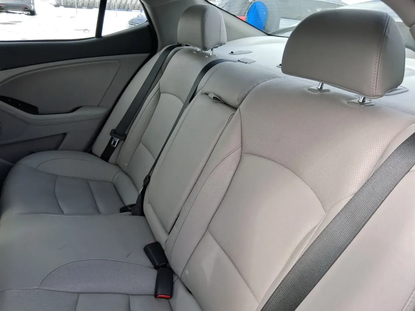 2015 Kia Optima EX (5XXGN4A78FG) with an Theta II 2.4L I-4 gasoline direct injection engine, 6-Speed Automatic transmission, located at 401 Woodman Dr, Riverside, OH, 45431, (937) 908-9800, 39.760899, -84.123421 - If your week is packed with I675 commuting, school drop-offs, and the occasional dinner run to The Greene or a weekend drive out toward Wright-Patterson Air Force Base, this 2015 Kia Optima EX is the kind of sedan that keeps life moving comfortably-without draining your budget. Finished in sleek Ebo - Photo#10