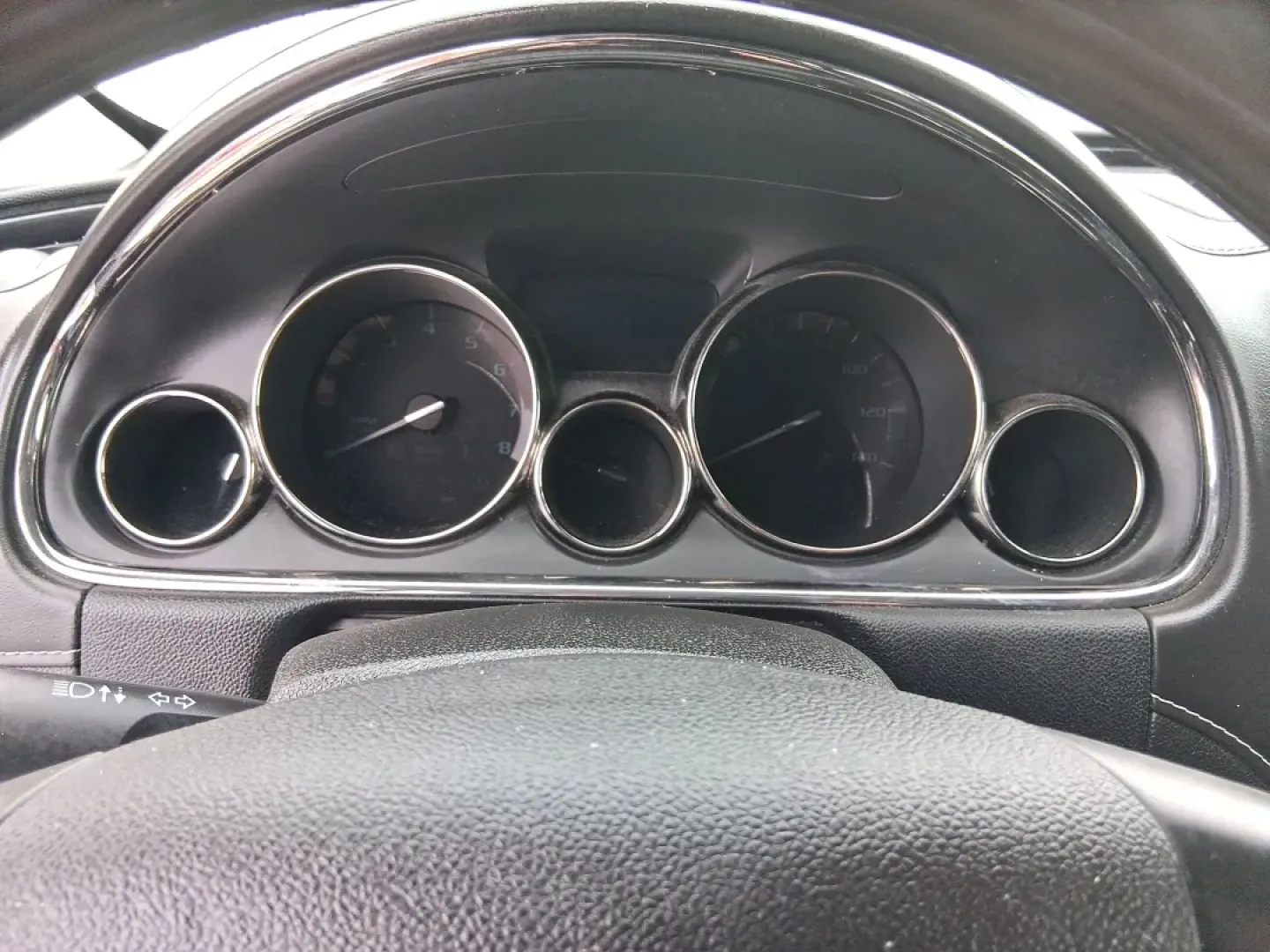 2015 Buick Enclave Premium (5GAKVCKD6FJ) with an 3.6L V-6 gasoline direct injection engine, 6-Speed Automatic Overdrive transmission, located at 4508 South Dixie Dr, Moraine, OH, 45439, (937) 908-9800, 39.689976, -84.218452 - Load up the family, cue the road-trip playlist, and enjoy the kind of comfortable, confident driving that makes everyday errands and weekend getaways feel easy. This 2015 Buick Enclave Premium in Dark Sapphire Blue Metallic is built for real life in Moraine-school drop-offs, long commutes up I75, an - Photo#14