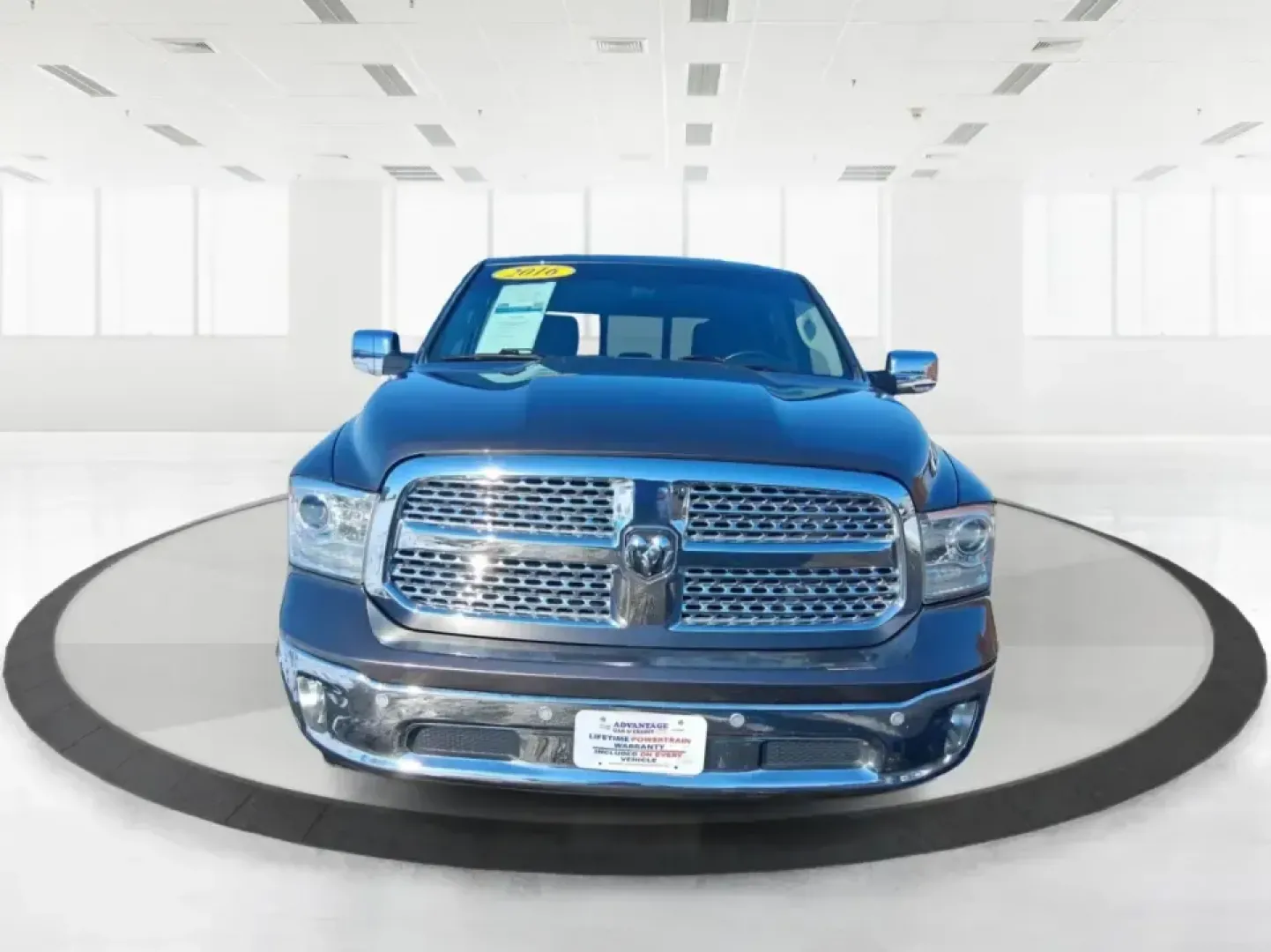 2016 Ram 1500 Laramie (1C6RR7NT1GS) with an 5.7L V8 OHV 16V engine, 6A transmission, located at 1951 S Dayton Lakeview Rd., New Carlisle, OH, 45344, (937) 908-9800, 39.890999, -84.050255 - Built for Ohio backroads, weekend lake runs, and the kind of workday that doesn't stop when the weather turns, this 2016 Ram 1500 Laramie Crew Cab 4WD is the truck that fits real life in Troy. Whether you're towing a trailer out toward the Miami County Fairgrounds, hauling gear for a Saturday at Tre - Photo#7