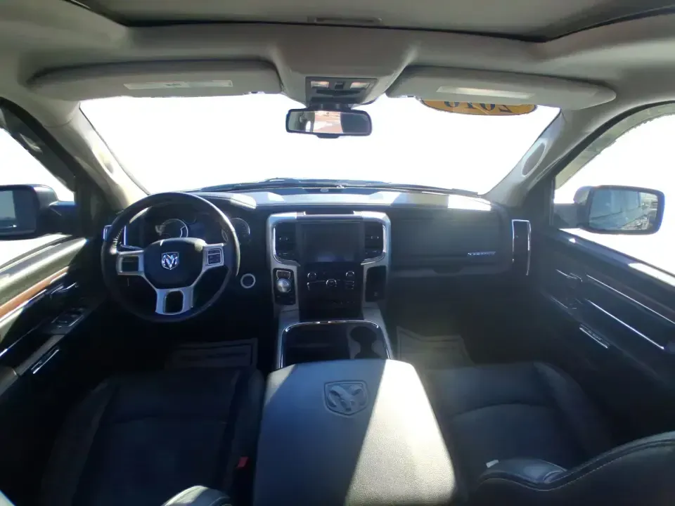 2016 Ram 1500 Laramie (1C6RR7NT1GS) with an 5.7L V8 OHV 16V engine, 6A transmission, located at 1184 Kauffman Ave, Fairborn, OH, 45324, (937) 908-9800, 39.807072, -84.030914 - 2016 Ram 1500 Laramie - Photo#20