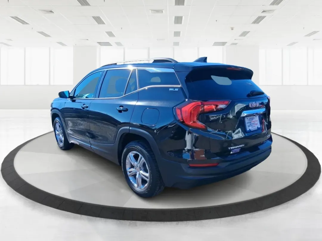 2018 GMC Terrain SLE (3GKALTEV1JL) with an 1.4L L4 DOHC 16V TURBO engine, 6A transmission, located at 1951 S Dayton Lakeview Rd., New Carlisle, OH, 45344, (937) 908-9800, 39.890999, -84.050255 - Picture your next weekend: a quick grocery run in town, a smooth commute down I70, then a spontaneous road trip to Dayton's RiverScape MetroPark or a family day at the Clark County Fairgrounds-without worrying about space, weather, or comfort. This 2018 GMC Terrain SLE in striking Ebony Twilight Met - Photo#4