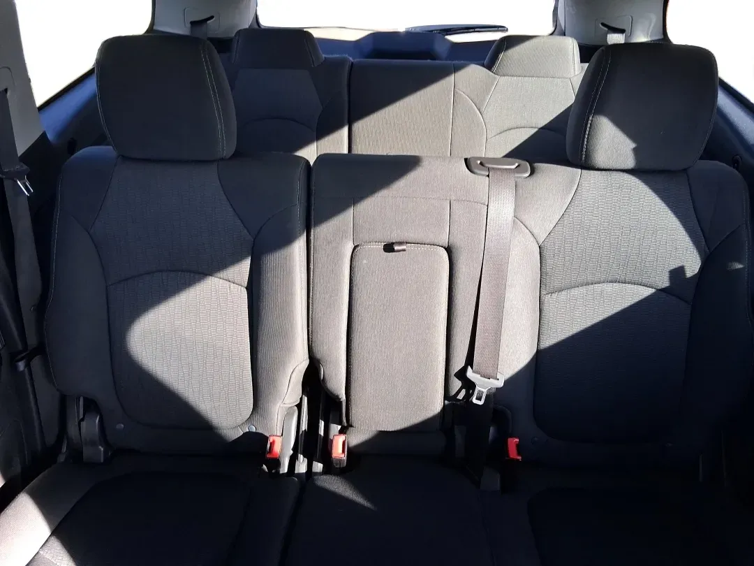 2017 Chevrolet Traverse 1LT (1GNKRGKDXHJ) with an 3.6L V-6 gasoline direct injection engine, 6A transmission, located at 8750 N County Rd 25A, Piqua, OH, 45356, (937) 908-9800, 40.164391, -84.232513 - Picture your next weekend: the kids are loaded up, the playlist is set, and you're cruising from Piqua to a ballgame, a family cookout, or a day trip to Indian Lake without worrying about space, comfort, or reliability. This 2017 Chevrolet Traverse 1LT is the kind of three-row SUV that fits real lif - Photo#13