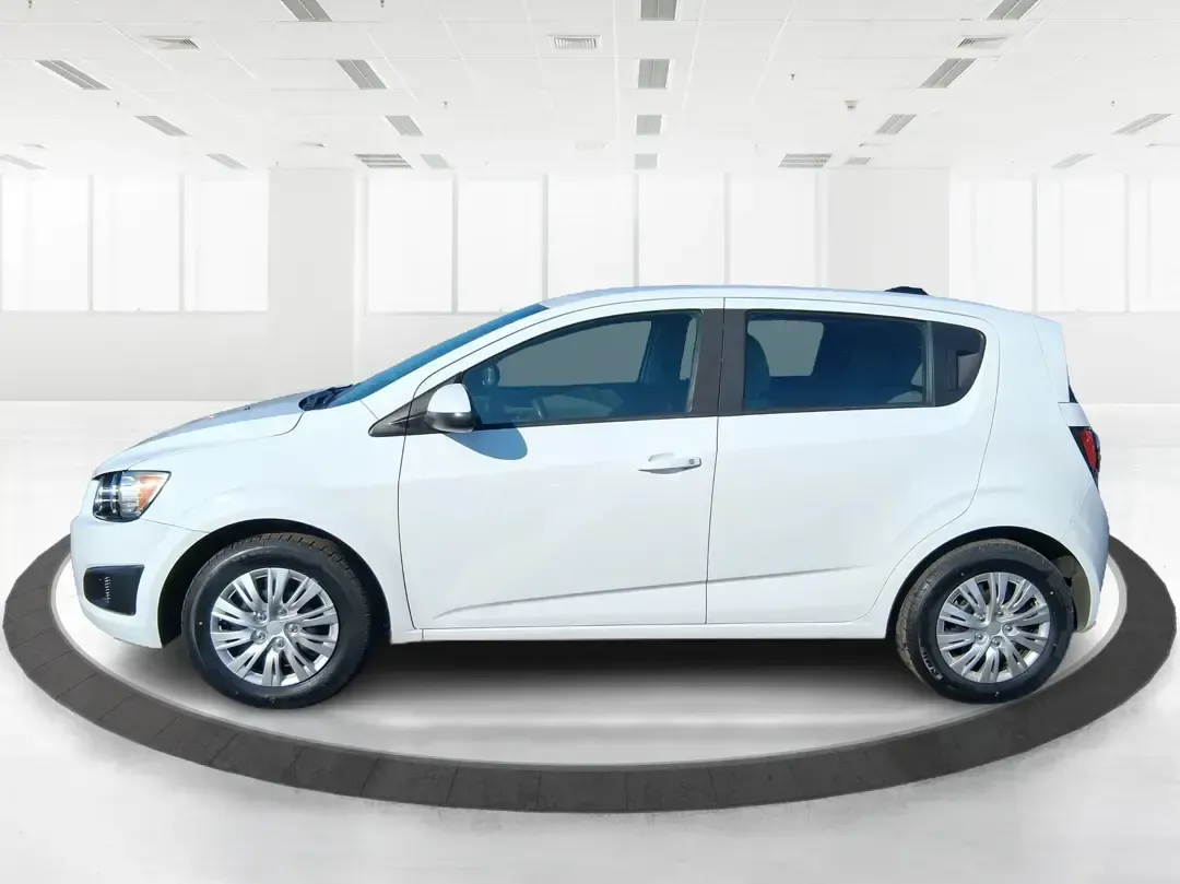 2016 Chevrolet Sonic LS Auto (1G1JA6SH4G4) with an 1.8L L4 DOHC 24V engine, 6A transmission, located at 1184 Kauffman Ave, Fairborn, OH, 45324, (937) 908-9800, 39.807072, -84.030914 - Need a smart, easy-to-park commuter that can also handle grocery runs, campus life, and weekend getaways without draining your budget? This 2016 Chevrolet Sonic LS Auto Hatchback is built for real-life Fairborn living-zipping down I675 for work, cruising over to Wright-Patterson Air Force Base, or h - Photo#4