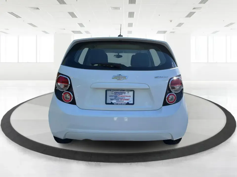 2016 Chevrolet Sonic LS Auto 5-Door (1G1JA6SH4G4) with an 1.8L L4 DOHC 24V engine, 6A transmission, located at 1230 East Main St, Xenia, OH, 45385, (937) 908-9800, 39.688026, -83.910172 - Need a smart, budget-friendly commuter that's also ready for weekend errands, downtown parking, and quick road trips to Yellow Springs? This 2016 Chevrolet Sonic LS Auto Hatchback in Summit White fits real-life driving in and around Xenia, Ohio-easy to maneuver, efficient to run, and versatile enoug - Photo#3