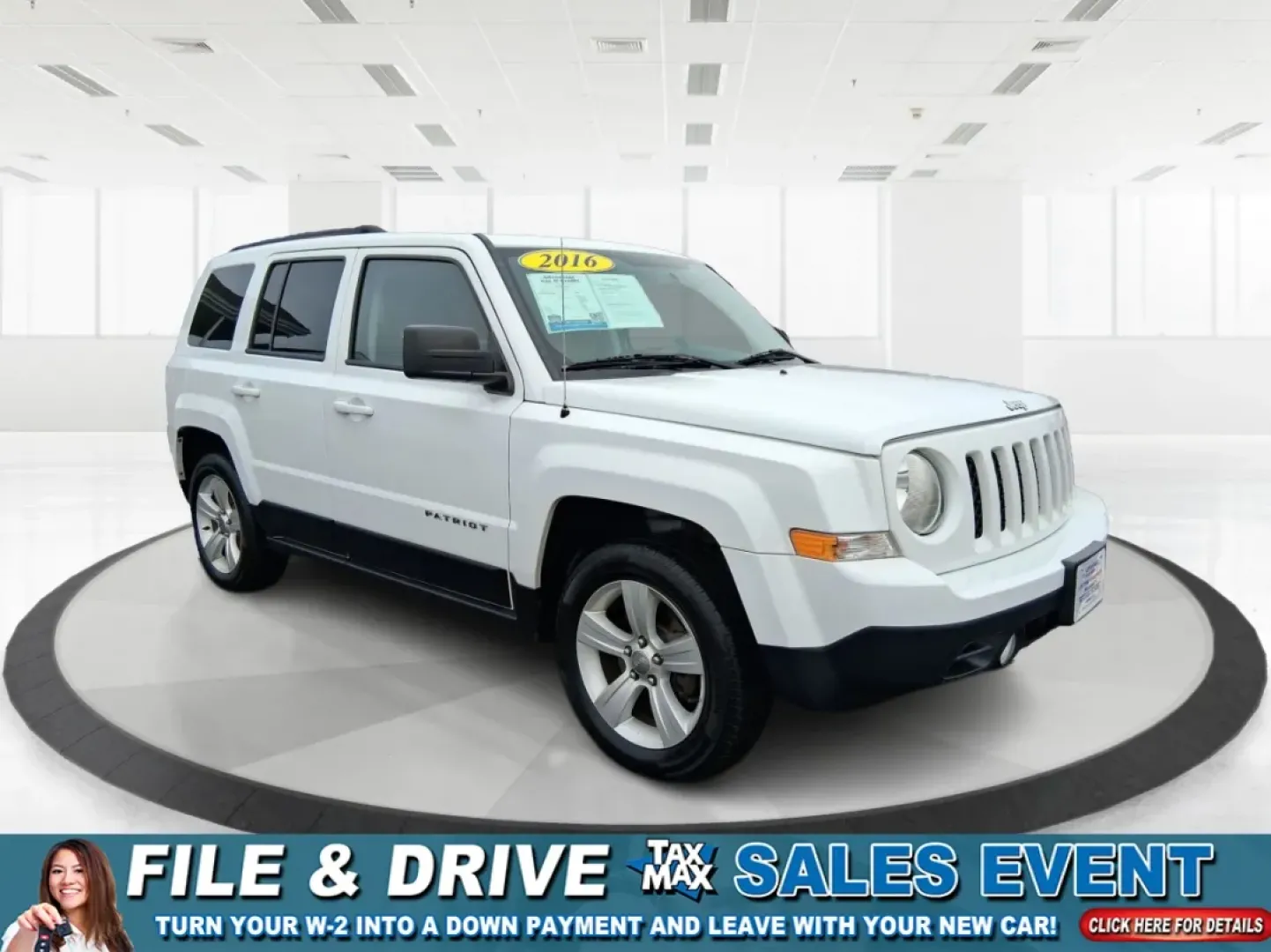 2016 Jeep Patriot Latitude (1C4NJPFA8GD) with an 2.0L L4 DOHC 16V engine, located at 1184 Kauffman Ave, Fairborn, OH, 45324, (937) 908-9800, 39.807072, -84.030914 - Picture your next weekend escape: loading up the gear, pointing the hood toward John Bryan State Park or a day trip to Dayton, and enjoying the confident, go-anywhere feel that makes a Jeep a Jeep. This **2016 Jeep Patriot Latitude** is a smart fit for commuters, first-time buyers, and budget-consci - Photo#0