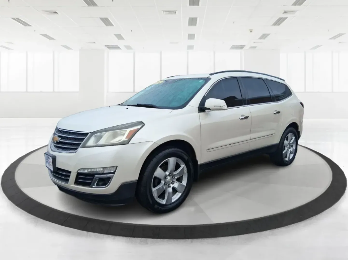 2014 Chevrolet Traverse LTZ (1GNKVJKDXEJ) with an 3.6L V-6 gasoline direct injection engine, 6-Speed Automatic transmission, located at 1951 S Dayton Lakeview Rd., New Carlisle, OH, 45344, (937) 908-9800, 39.890999, -84.050255 - Pack up the kids, cue up the playlist, and point the nose toward a weekend getaway-this 2014 Chevrolet Traverse LTZ is built for real life in West Central Ohio. Whether you're doing the school run, commuting between Troy and Dayton, or loading up for a road trip to Hocking Hills, the Traverse delive - Photo#7