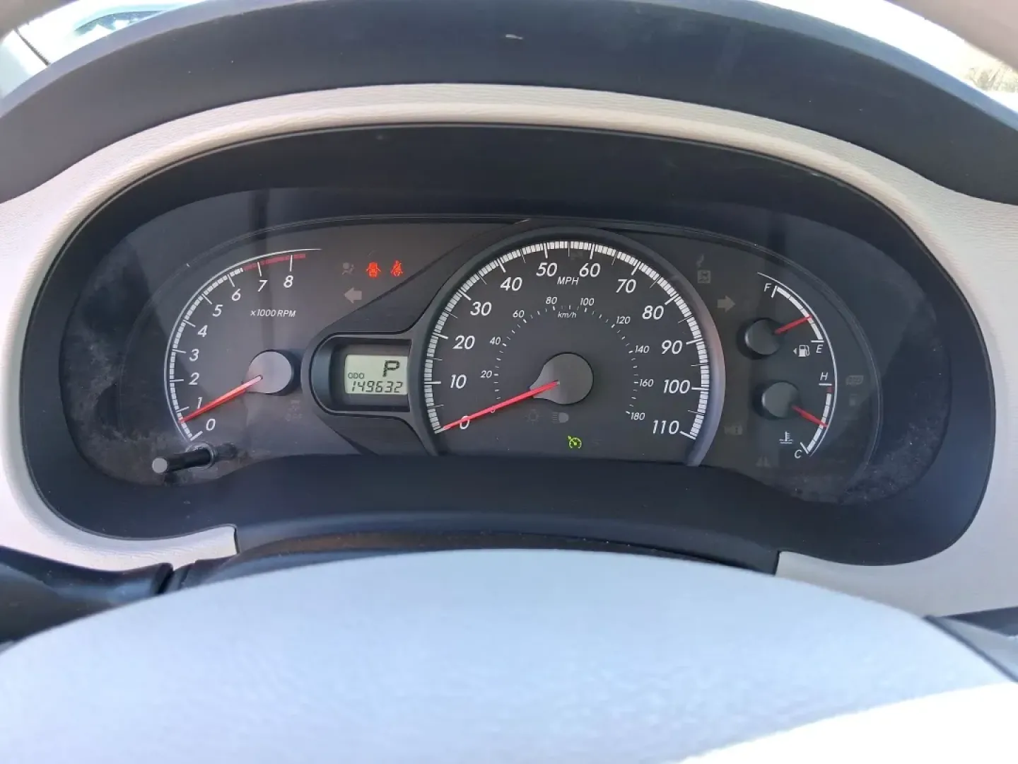 2013 Toyota Sienna L V6 7 Passenger (5TDZK3DC8DS) with an 3.5L V-6 DOHC engine, 5-Speed Automatic transmission, located at 4508 South Dixie Dr, Moraine, OH, 45439, (937) 908-9800, 39.689976, -84.218452 - Load up the kids, the groceries, and the weekend plans-this 2013 Toyota Sienna L V6 7 Passenger is the kind of minivan that makes everyday life easier, whether you're running school drop-offs, commuting across Dayton, or heading out for a road trip with friends. With Toyota reliability and a roomy c - Photo#15