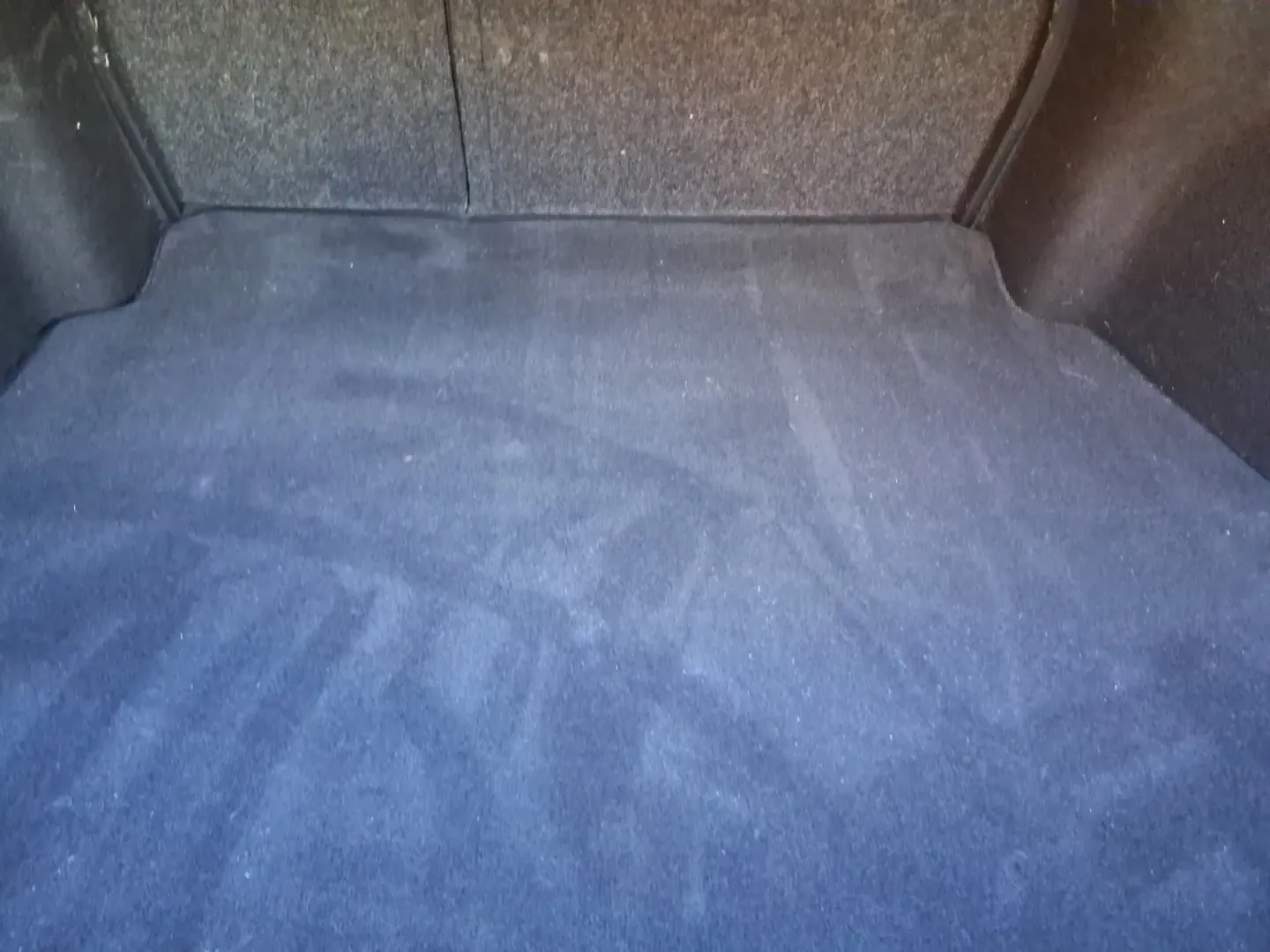 2016 Kia Optima EX (5XXGU4L31GG) with an Theta II 2.4L I-4 gasoline direct injection engine, 6A transmission, located at 880 E. National Road, Vandalia, OH, 45377, (937) 908-9800, 39.891918, -84.183594 - Whether you're a busy commuter heading down I75, a rideshare driver stacking miles, or a small family looking for a comfortable sedan for school runs and weekend errands, this 2016 Kia Optima EX is built for real-life driving in and around Vandalia, Ohio. Finished in Snow White Pearl, it delivers th - Photo#12