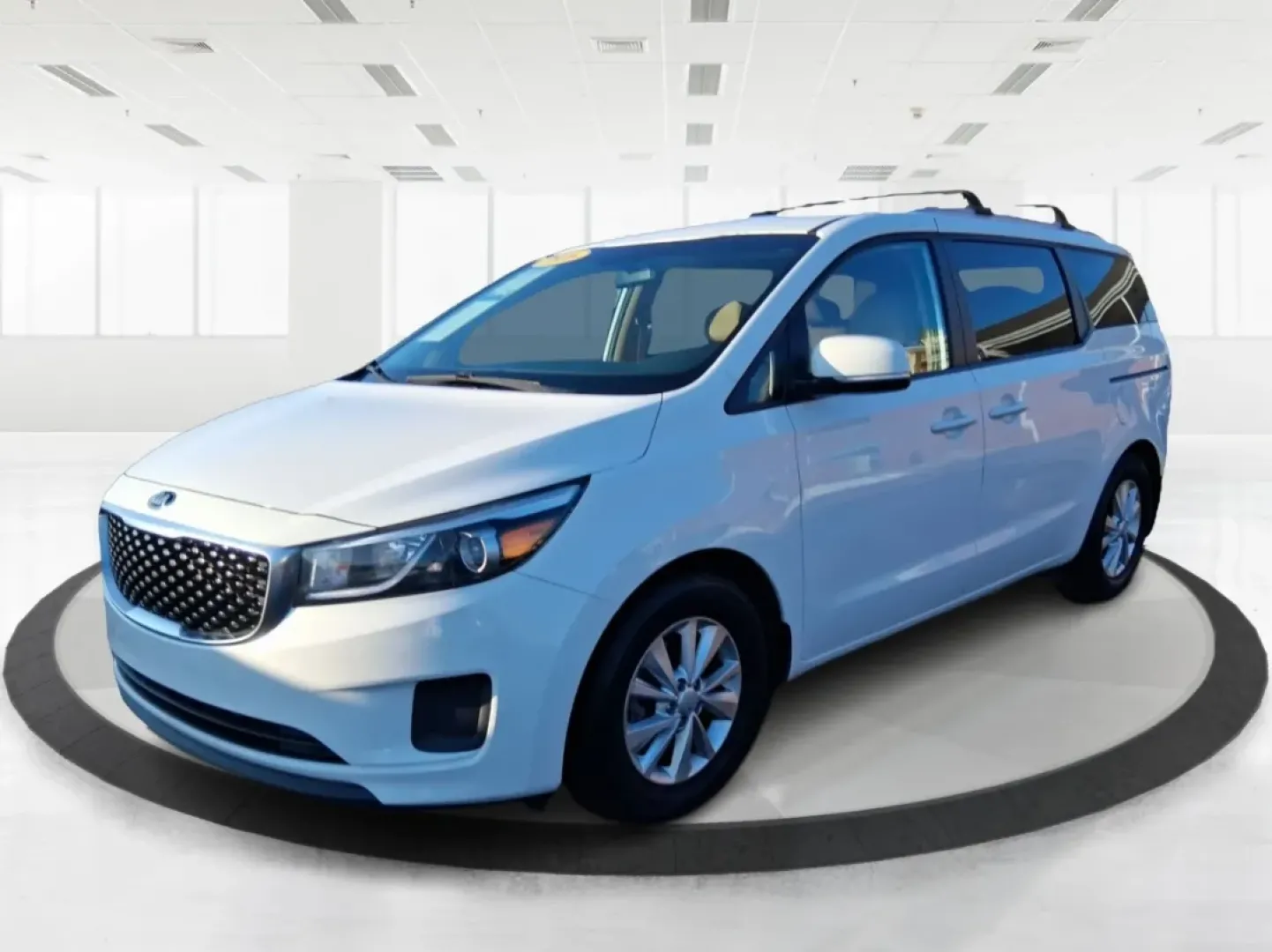 2016 Kia Sedona LX (KNDMB5C1XG6) with an Lambda 3.3L V-6 gasoline direct injection engine, 6-Speed Automatic transmission, located at 1230 East Main St, Xenia, OH, 45385, (937) 908-9800, 39.688026, -83.910172 - Load up the kids, the groceries, and the weekend plans-this 2016 Kia Sedona LX is built for real life in and around Xenia. Whether you're shuttling to school drop-offs, commuting toward Beavercreek, or planning a family road trip out to John Bryan State Park and Yellow Springs, this passenger van de - Photo#7
