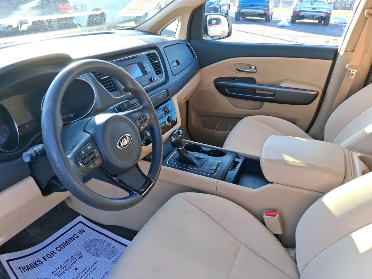 2016 Kia Sedona LX (KNDMB5C1XG6) with an Lambda 3.3L V-6 gasoline direct injection engine, 6-Speed Automatic transmission, located at 1230 East Main St, Xenia, OH, 45385, (937) 908-9800, 39.688026, -83.910172 - Load up the kids, the groceries, and the weekend plans-this 2016 Kia Sedona LX is built for real life in and around Xenia. Whether you're shuttling to school drop-offs, commuting toward Beavercreek, or planning a family road trip out to John Bryan State Park and Yellow Springs, this passenger van de - Photo#8