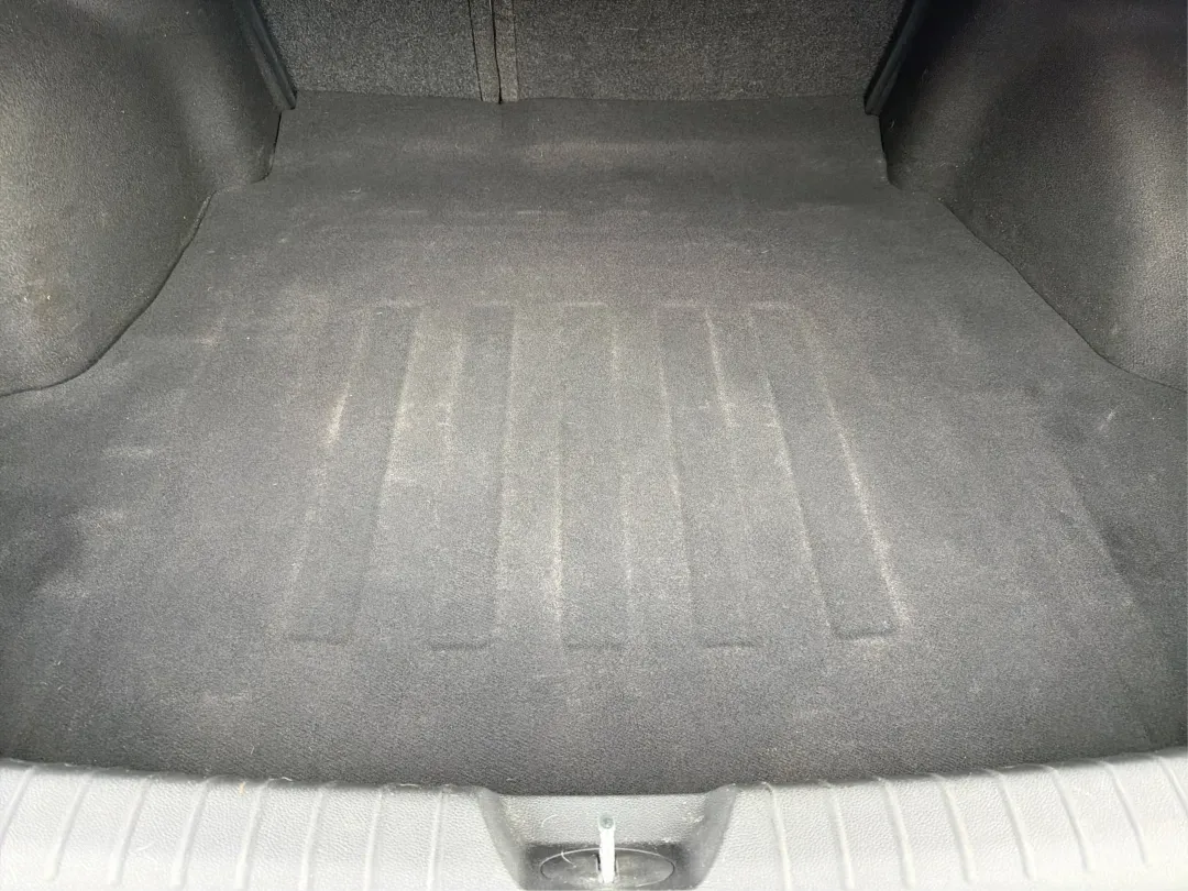 2016 Kia Optima LX (5XXGT4L32GG) with an Theta II 2.4L I-4 gasoline direct injection engine, 6A transmission, located at 1184 Kauffman Ave, Fairborn, OH, 45324, (937) 908-9800, 39.807072, -84.030914 - Picture your next week going smoother: an easy morning commute down I-675, a quick run to The Mall at Fairfield Commons, and a comfortable weekend drive past Wright State University or out toward the National Museum of the U.S. Air Force-without stressing about your budget. This 2016 Kia Optima LX s - Photo#12