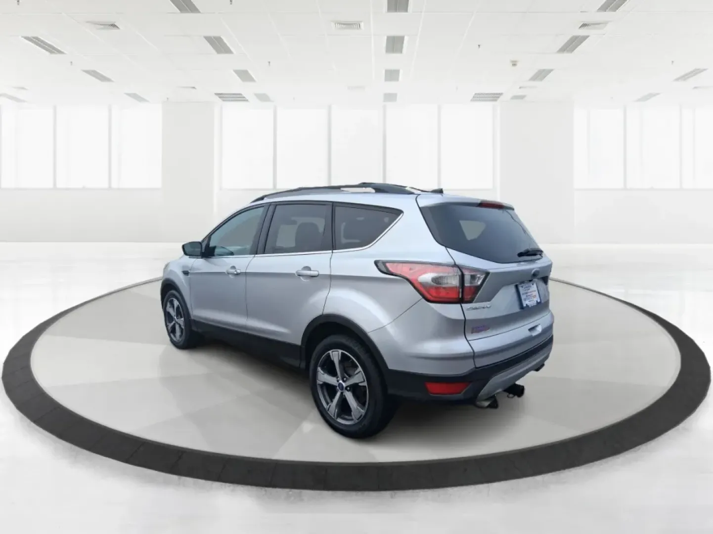 2017 Ford Escape SE (1FMCU0GD5HU) with an 1.5L L4 DOHC 16V engine, 6A transmission, located at 1099 N County Rd 25A , Troy, OH, 45373, (937) 908-9800, 40.057079, -84.212883 - Picture your next Ohio weekend: a quick run up I75 for errands, a family day at Treasure Island Park, or a spontaneous road trip to Dayton-without worrying about space, comfort, or winter-ready confidence. This 2017 Ford Escape SE SUV is built for real life in Troy, offering the easy maneuverability - Photo#4