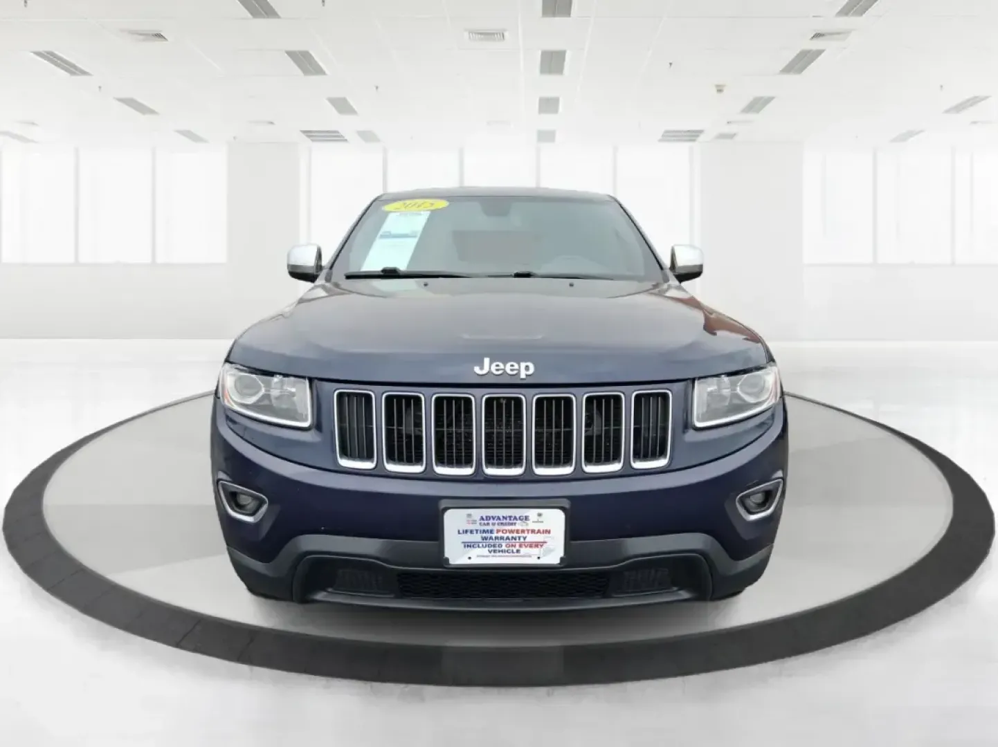 2015 Jeep Grand Cherokee Laredo (1C4RJFAG1FC) with an 3.6L V-6 DOHC engine, 8-Speed Automatic transmission, located at 1951 S Dayton Lakeview Rd., New Carlisle, OH, 45344, (937) 908-9800, 39.890999, -84.050255 - Picture a weekend that starts with a smooth commute through Clark County and ends with a spontaneous road trip-camp gear in the back, friends in the second row, and confidence when the weather turns. This 2015 Jeep Grand Cherokee Laredo is built for real life in Ohio: school runs, long drives down I - Photo#7