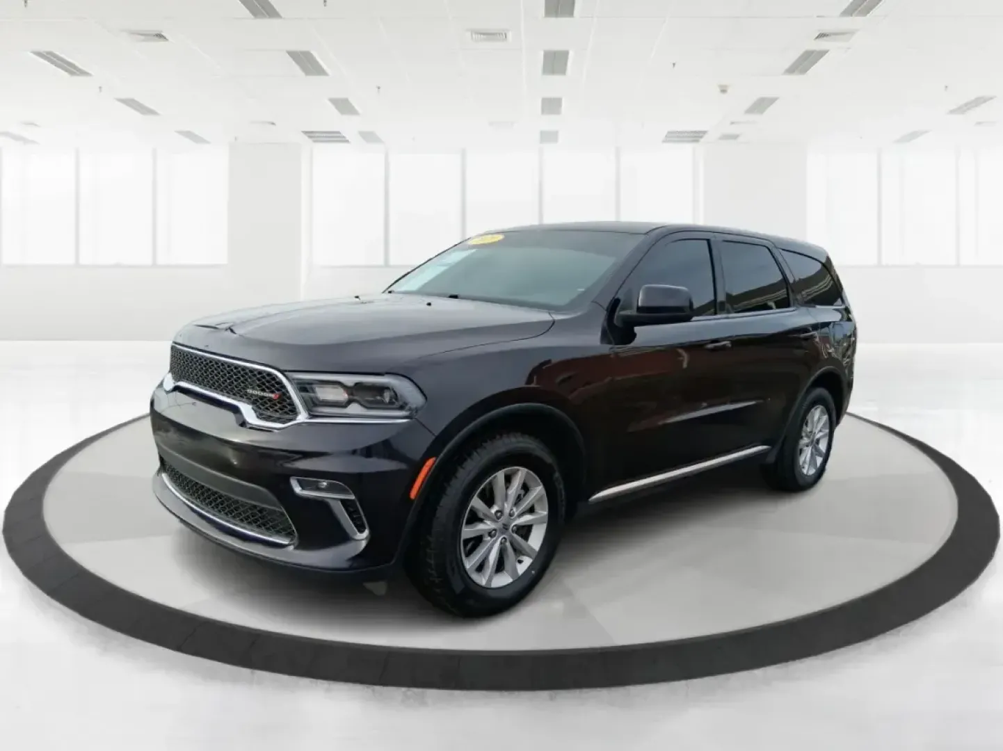 2021 Dodge Durango SXT AWD (1C4RDJAG4MC) with an Pentastar 3.6L V-6 DOHC engine, 8A transmission, located at 1099 N County Rd 25A , Troy, OH, 45373, (937) 908-9800, 40.057079, -84.212883 - Picture your next road trip out of Troy: the kids buckled in, playlists queued, and plenty of room for coolers, sports gear, or weekend luggage-without giving up confident all-weather traction. This 2021 Dodge Durango SXT AWD is built for real life in Ohio, whether you're commuting toward Dayton, ta - Photo#5