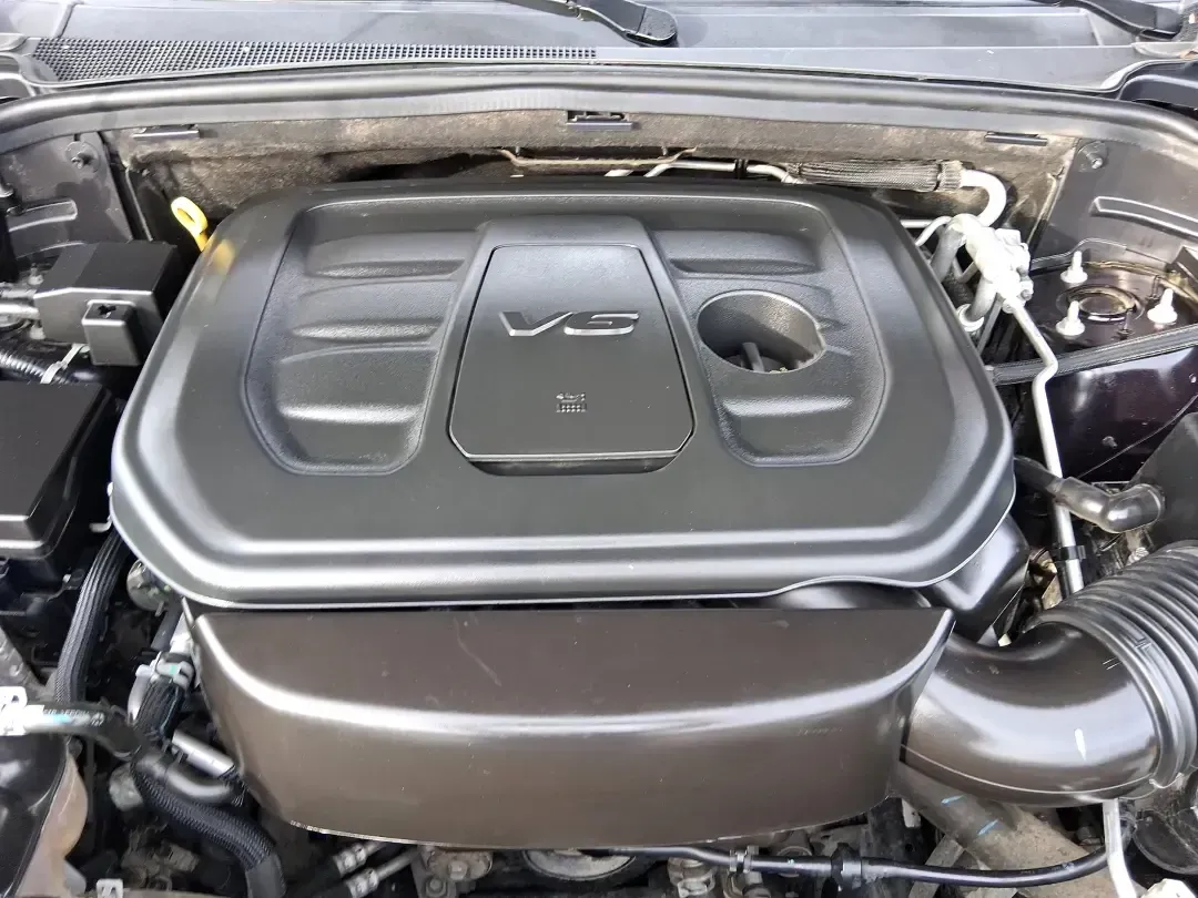 2021 Dodge Durango SXT AWD (1C4RDJAG4MC) with an Pentastar 3.6L V-6 DOHC engine, 8A transmission, located at 1099 N County Rd 25A , Troy, OH, 45373, (937) 908-9800, 40.057079, -84.212883 - Picture your next road trip out of Troy: the kids buckled in, playlists queued, and plenty of room for coolers, sports gear, or weekend luggage-without giving up confident all-weather traction. This 2021 Dodge Durango SXT AWD is built for real life in Ohio, whether you're commuting toward Dayton, ta - Photo#9